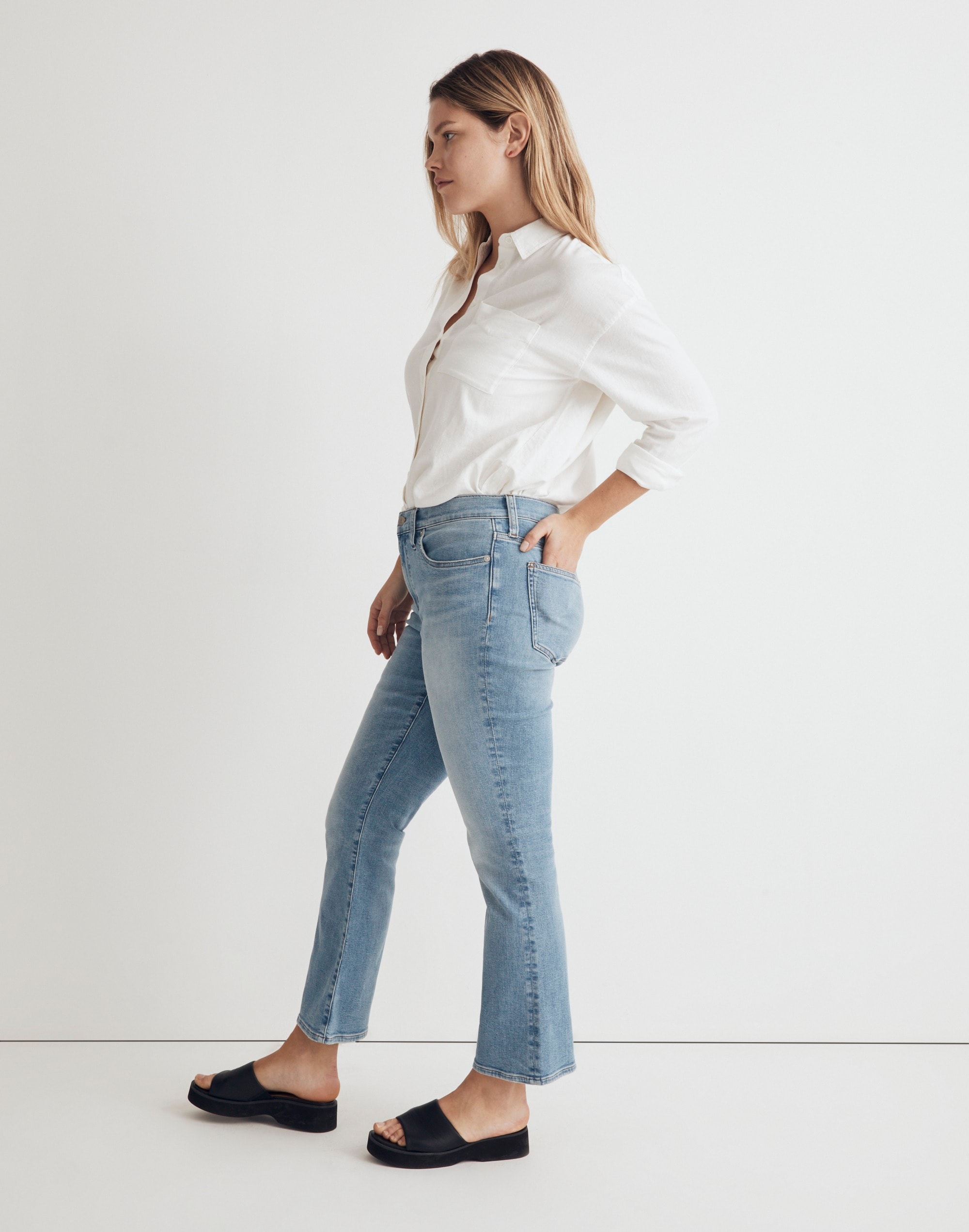Petite Kick Out Crop Jeans