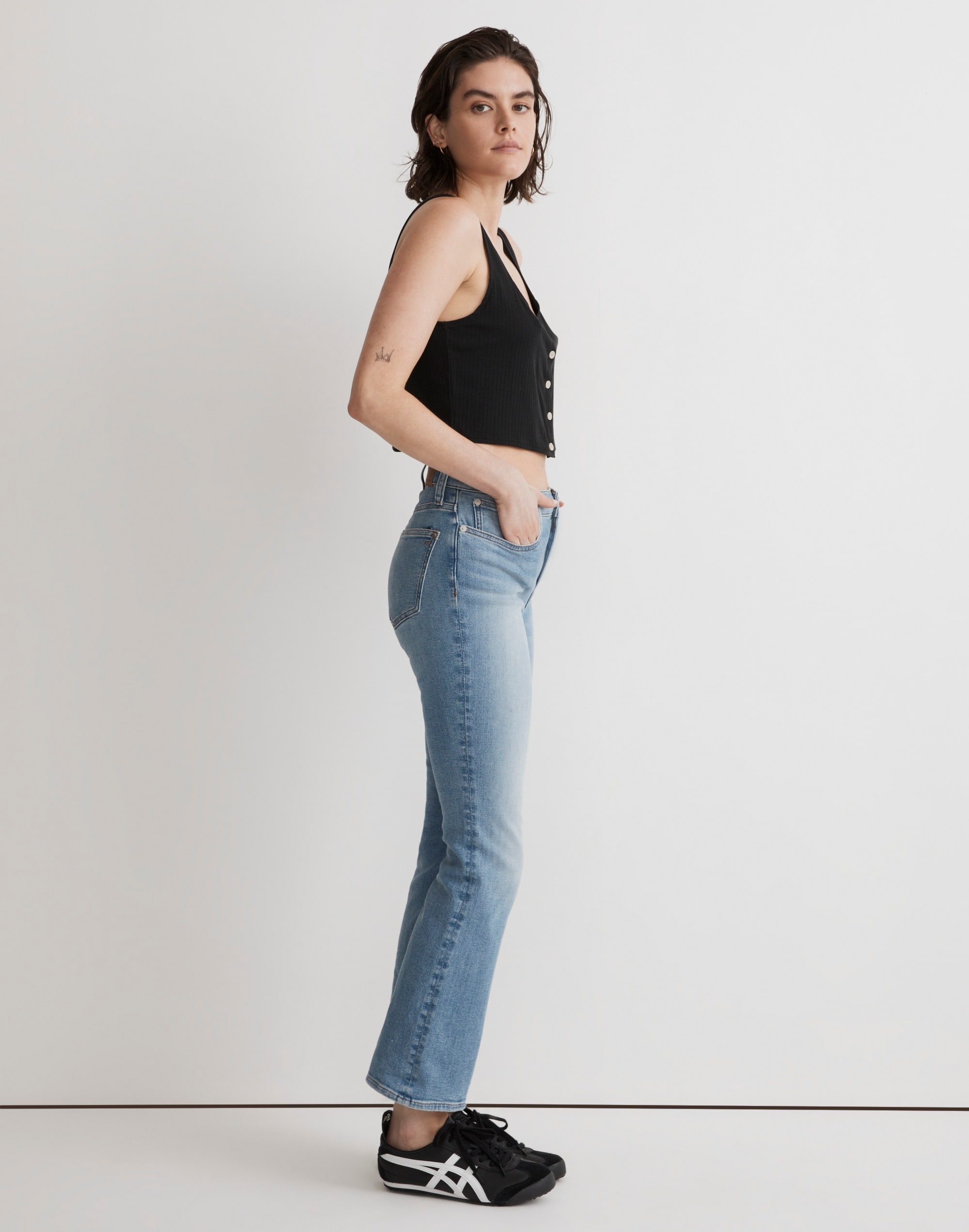 Kick Out Crop Jeans