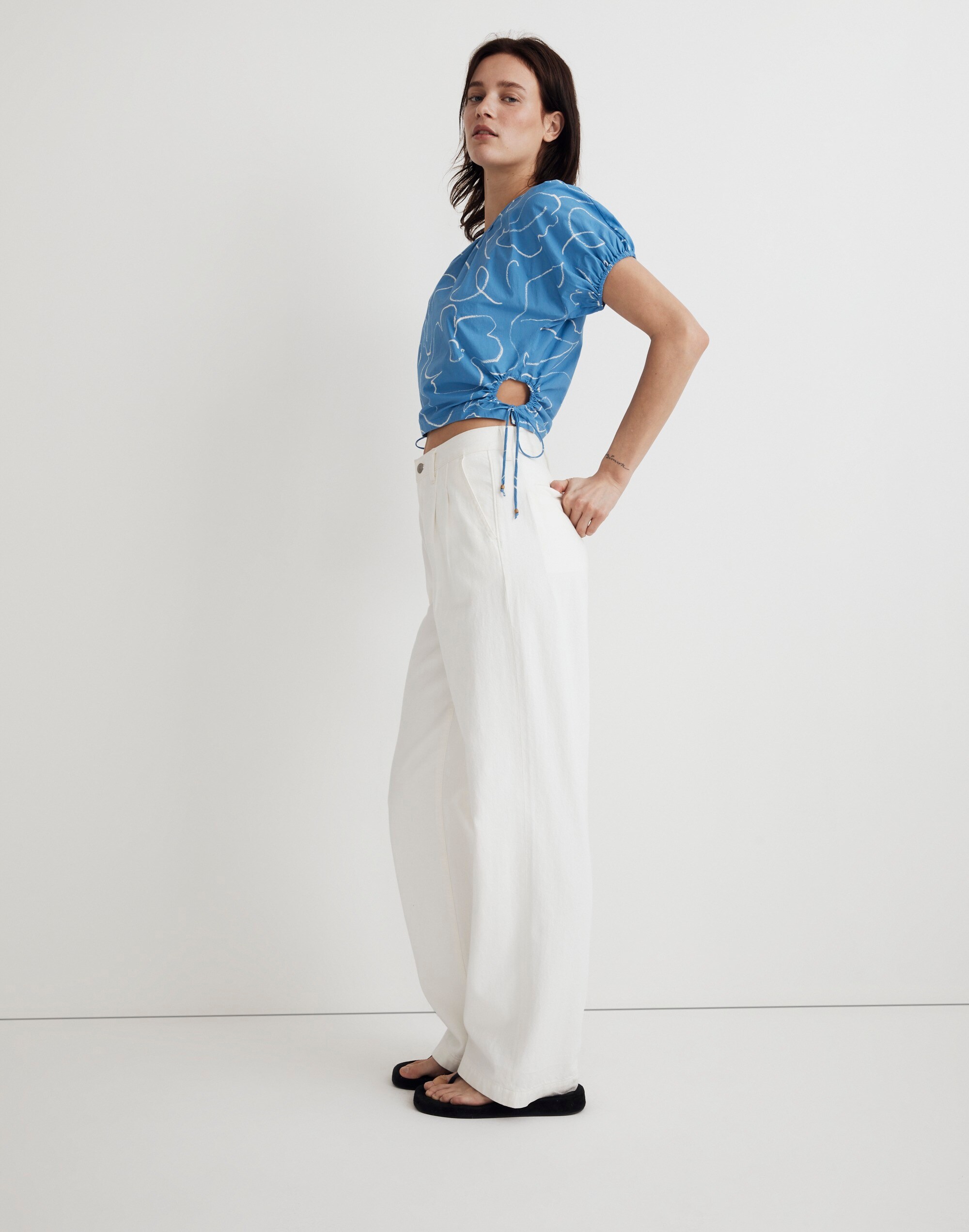 Embroidered Poplin Puff-Sleeve Cutout Crop Top