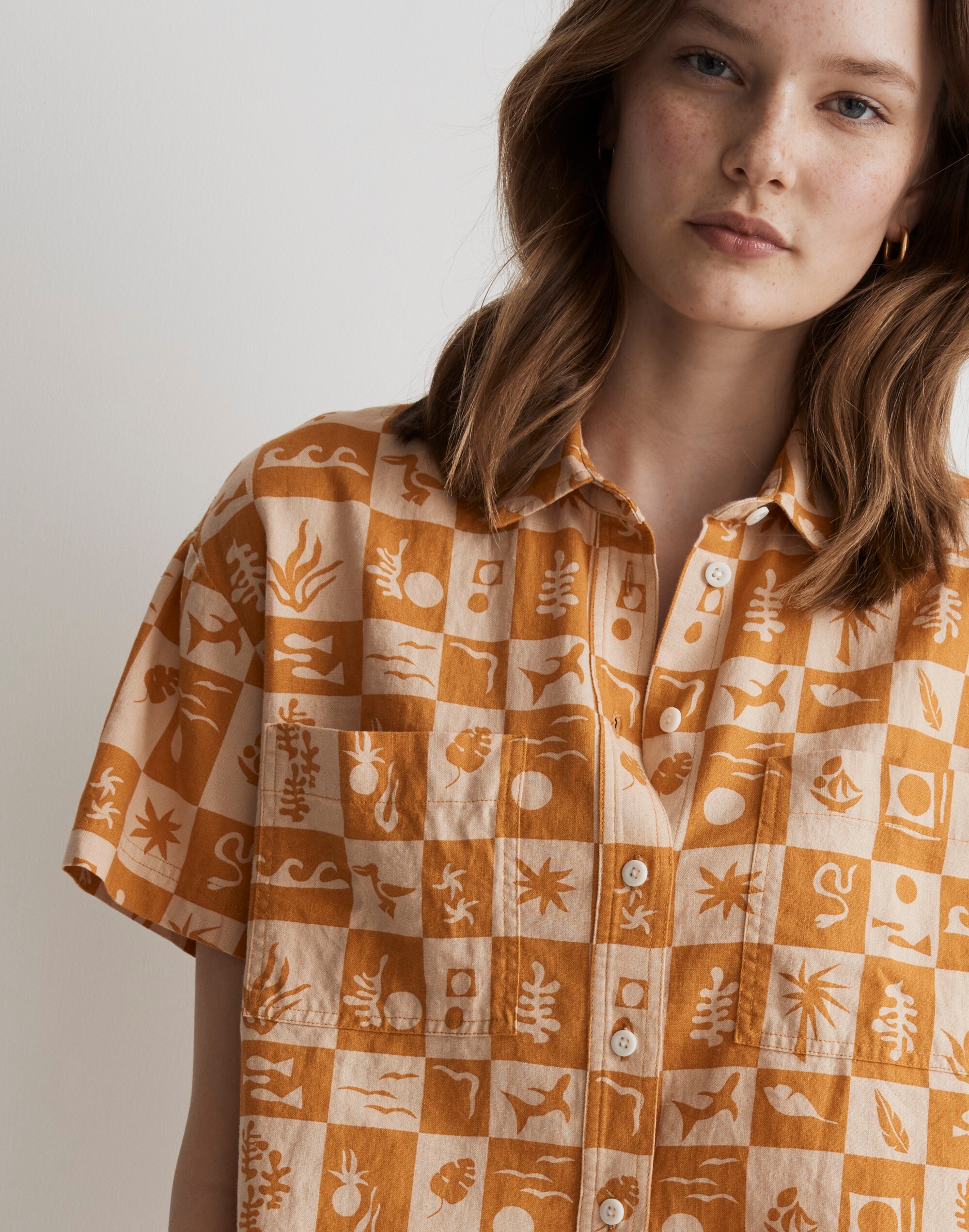 100% Linen Beachside Shirt in Coastal Checkerboard