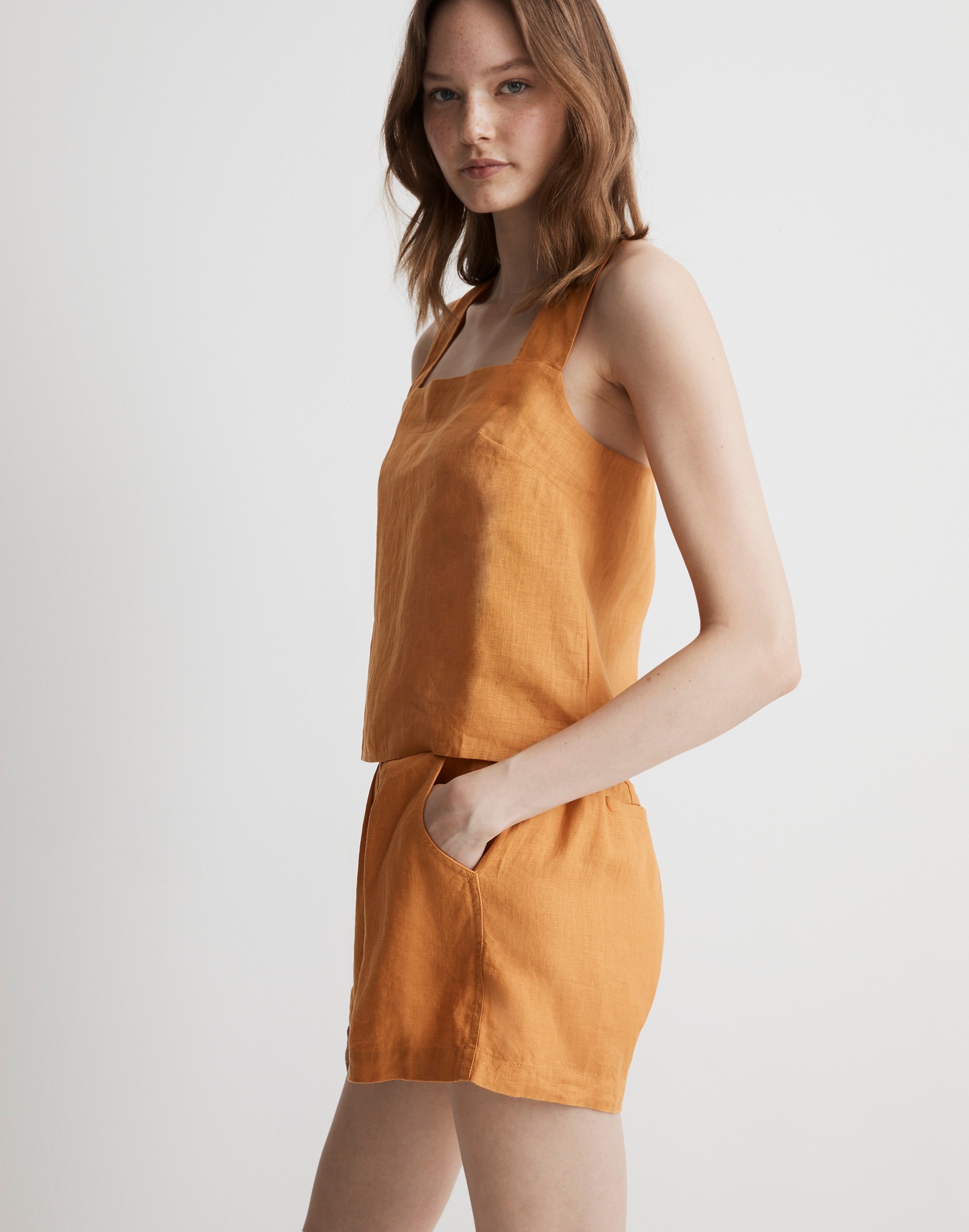100% Linen Cross-Back Sleeveless Top