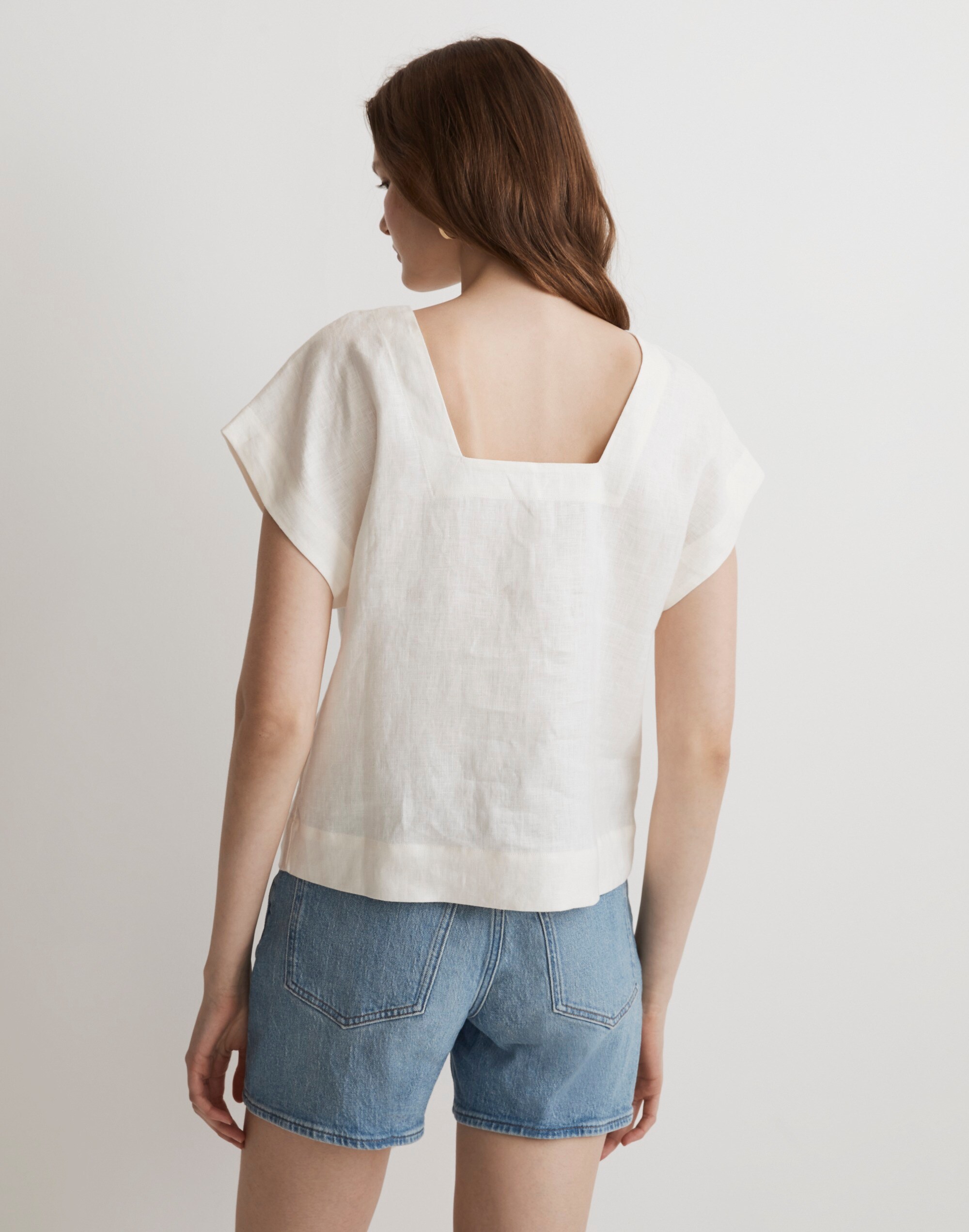 100% Linen Square-Back Crewneck Top