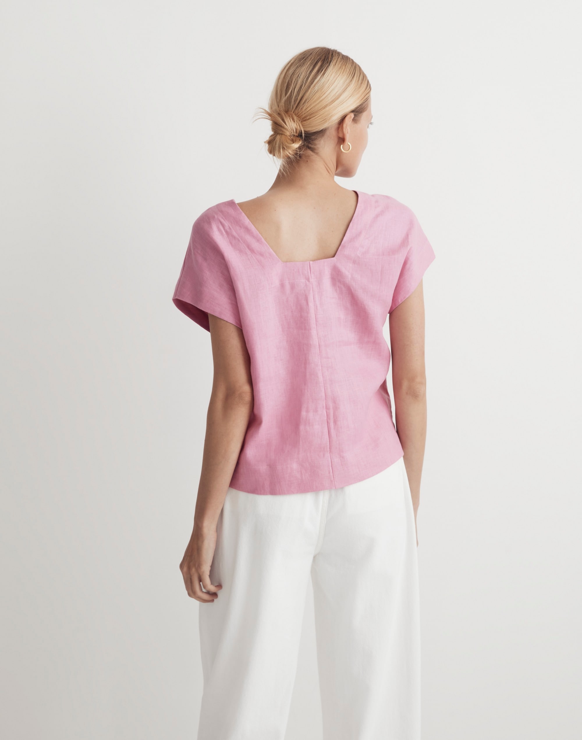 100% Linen Square-Back Crewneck Top