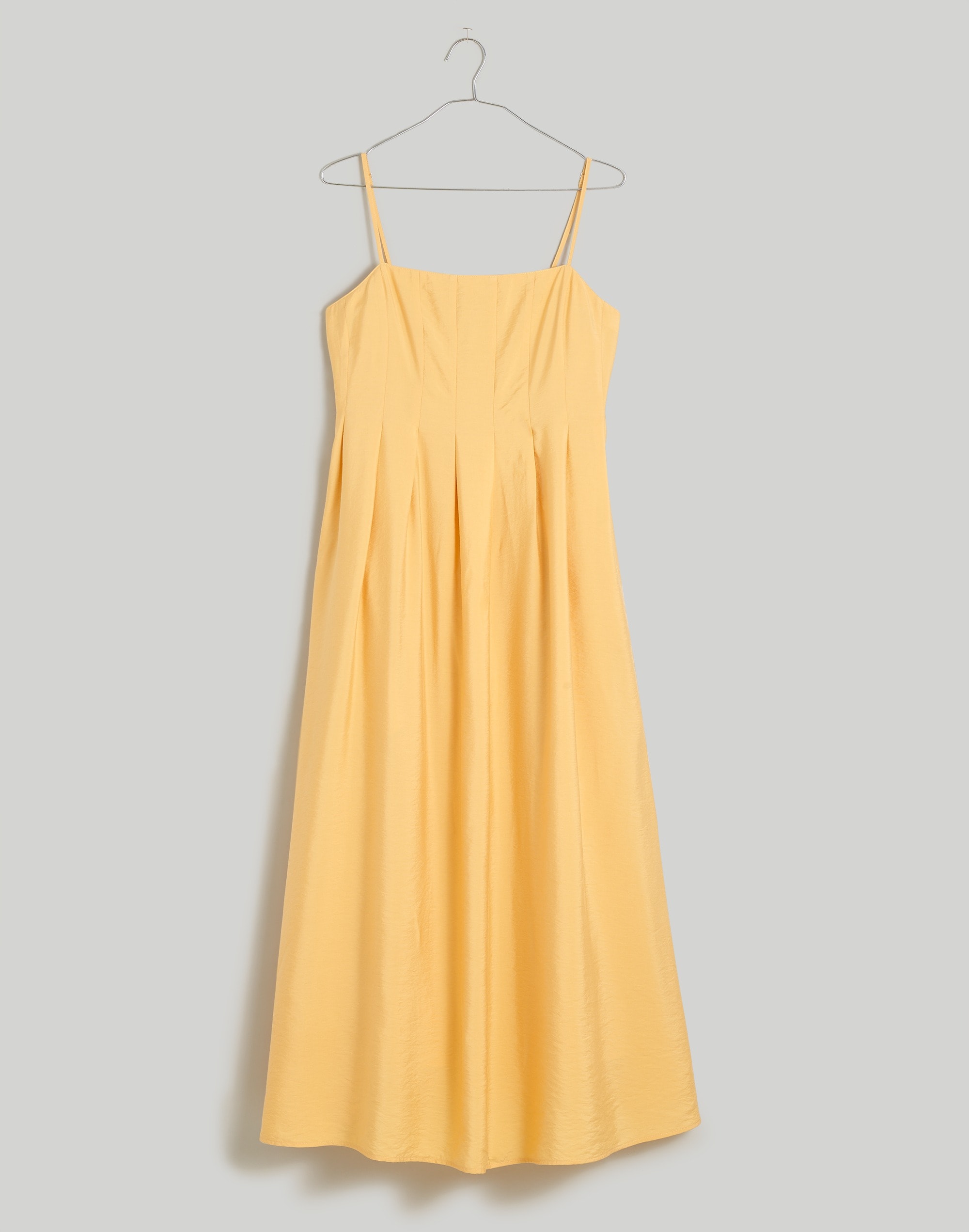 Everyday Pleated Midi Dress