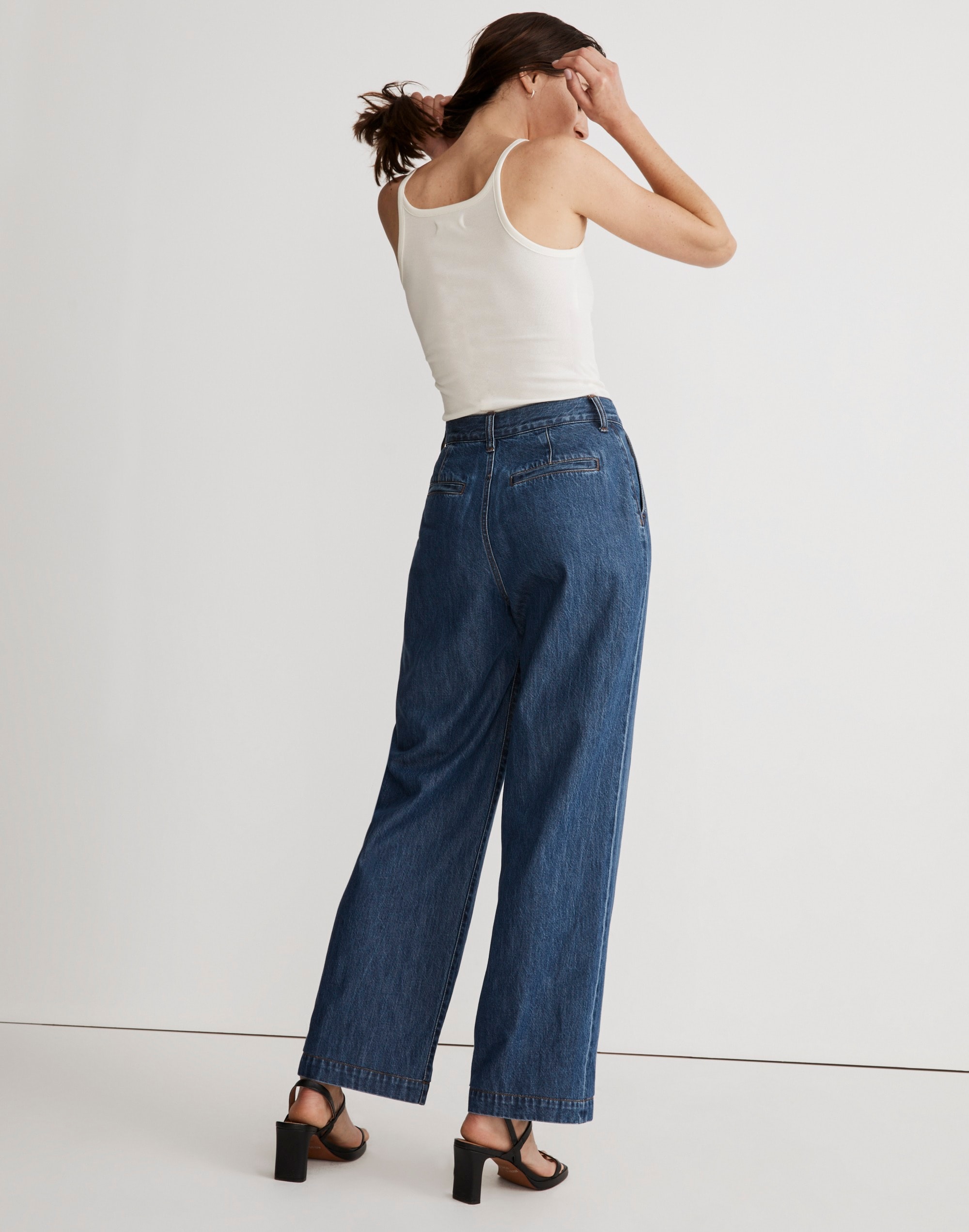 The Harlow Wide-Leg Jean in Fairson Wash Alternate Image 4