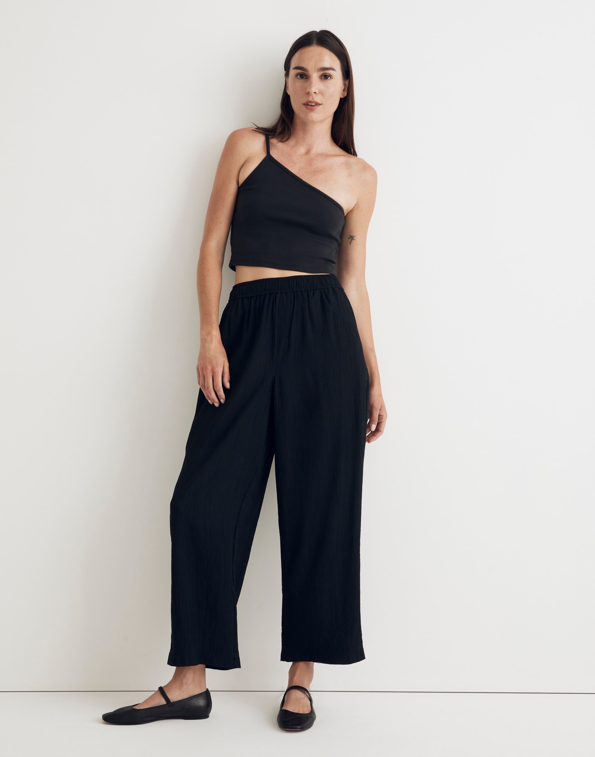 Petite Straight-Leg Crop Pants in  Crinkled Crepe