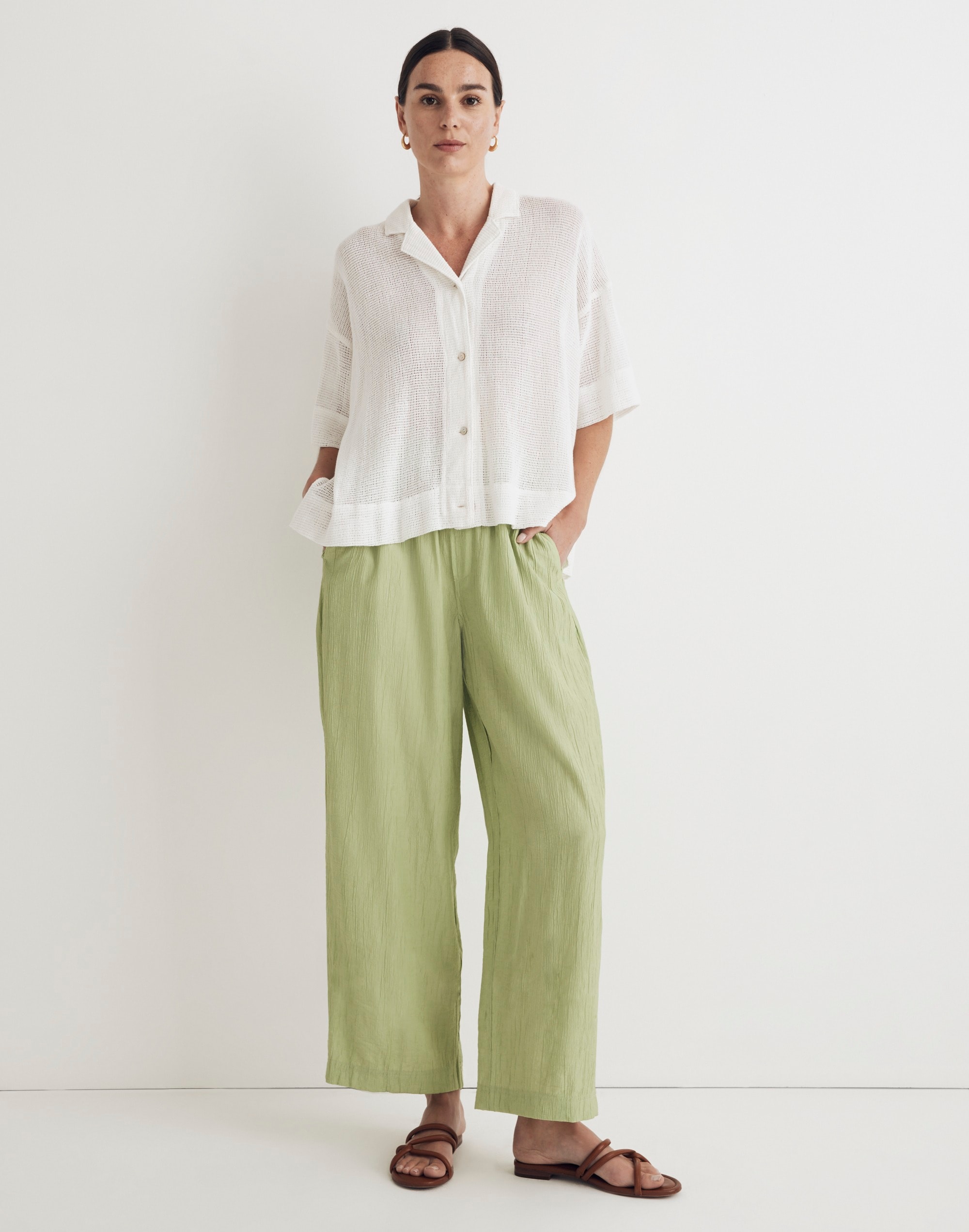 Crinkled Crepe Straight-Leg Crop Pants