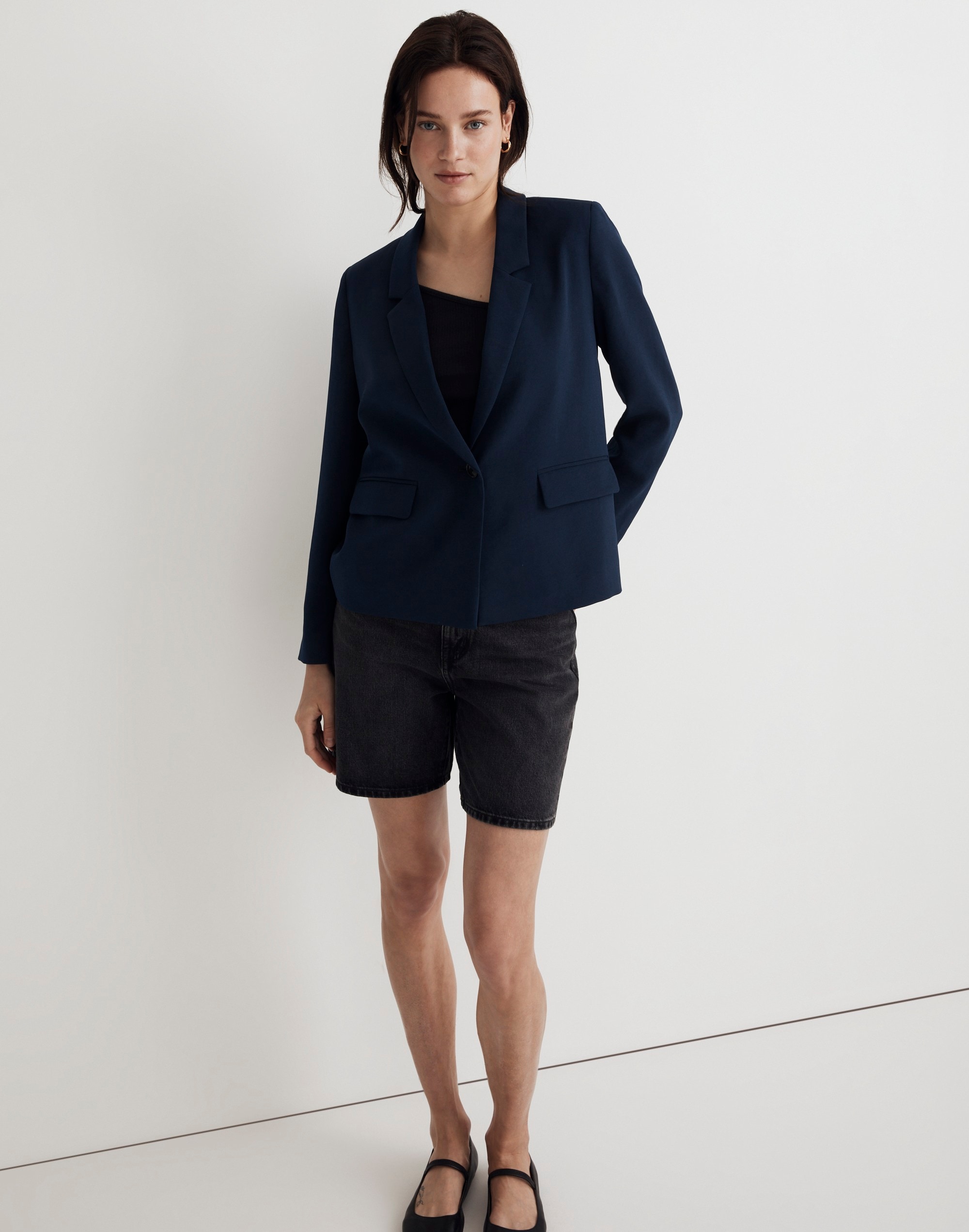 the dorset crop blazer in easygoing crepe