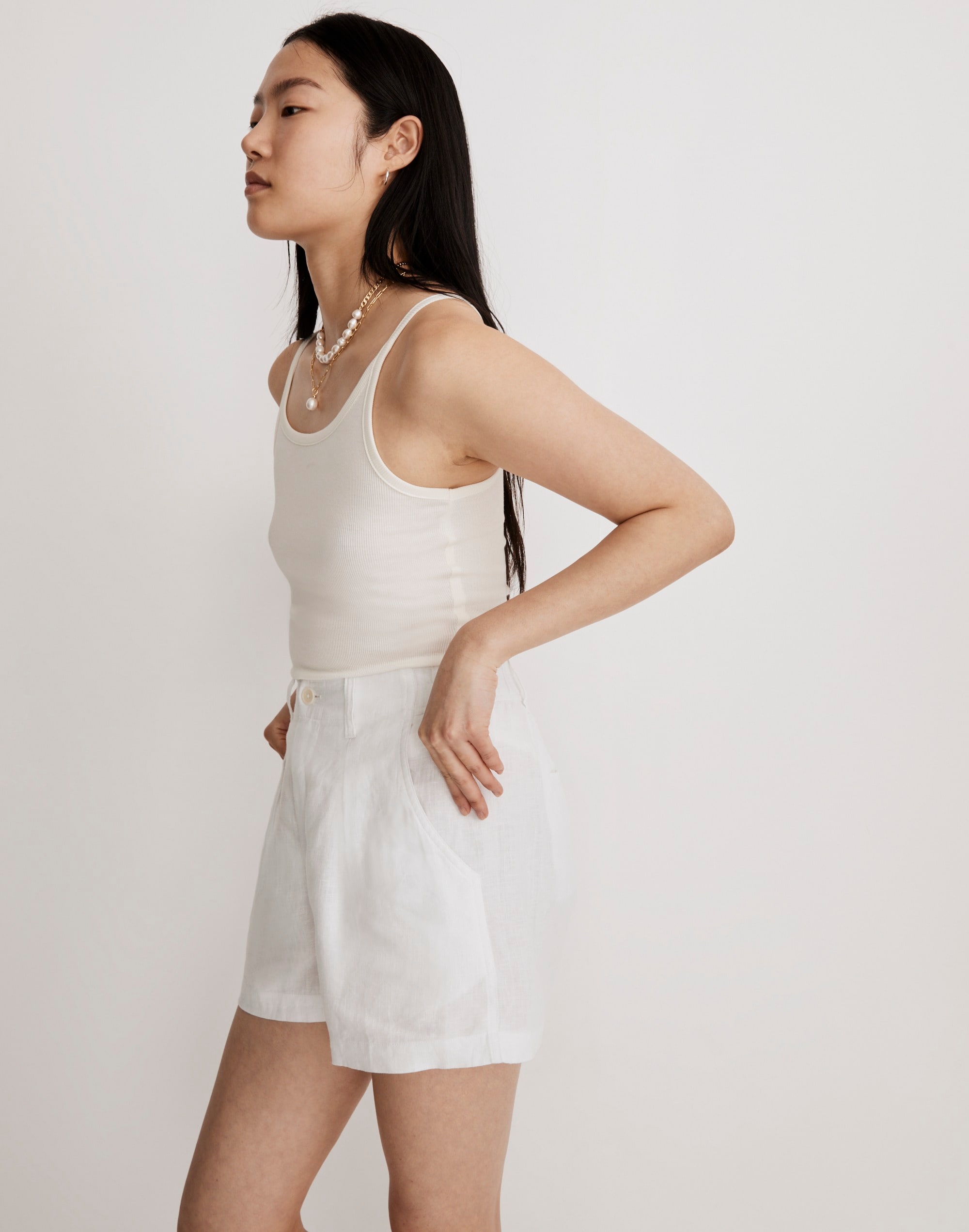 The Neale Short in 100% Linen