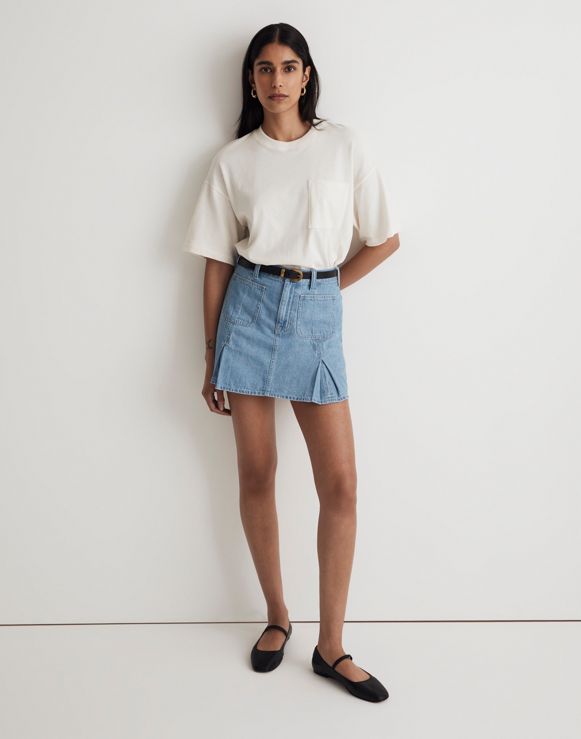 Pleated Denim Mini Skirt in Stilecrost Wash