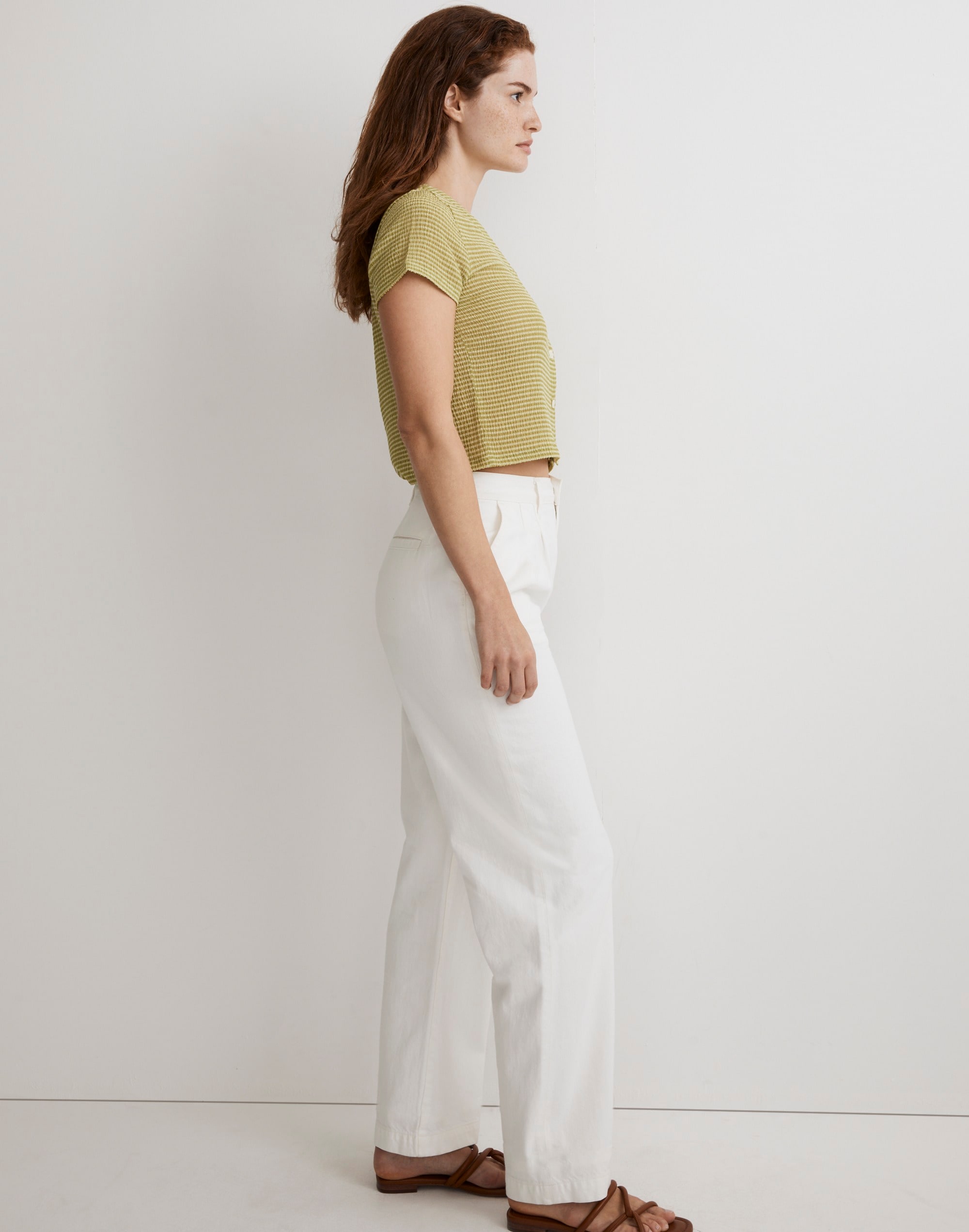 Button-Front Crop Cardigan Alternate Image 1