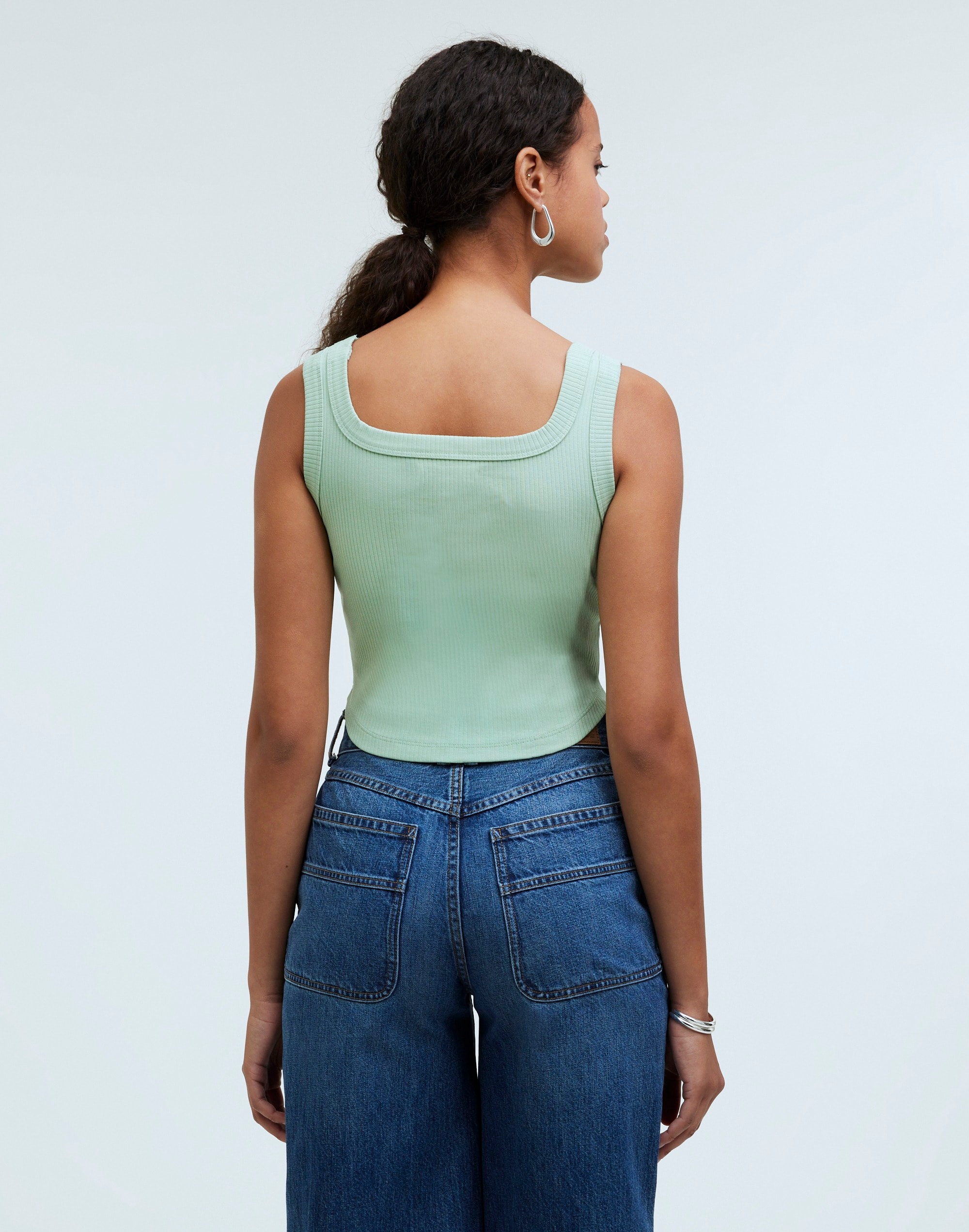 The Tailored Crop Tank in Sleekhold