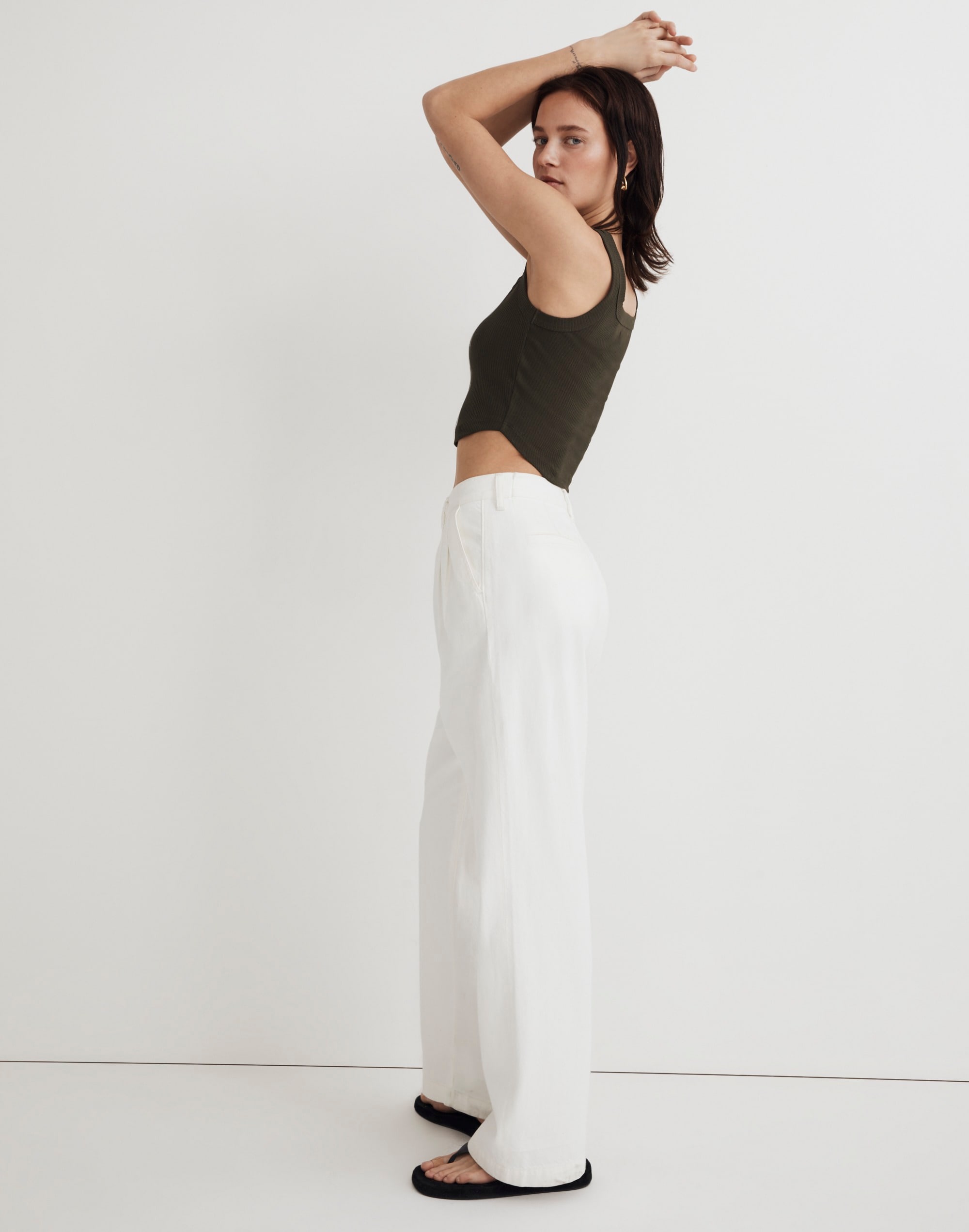 The Tailored Crop Tank in Sleekhold