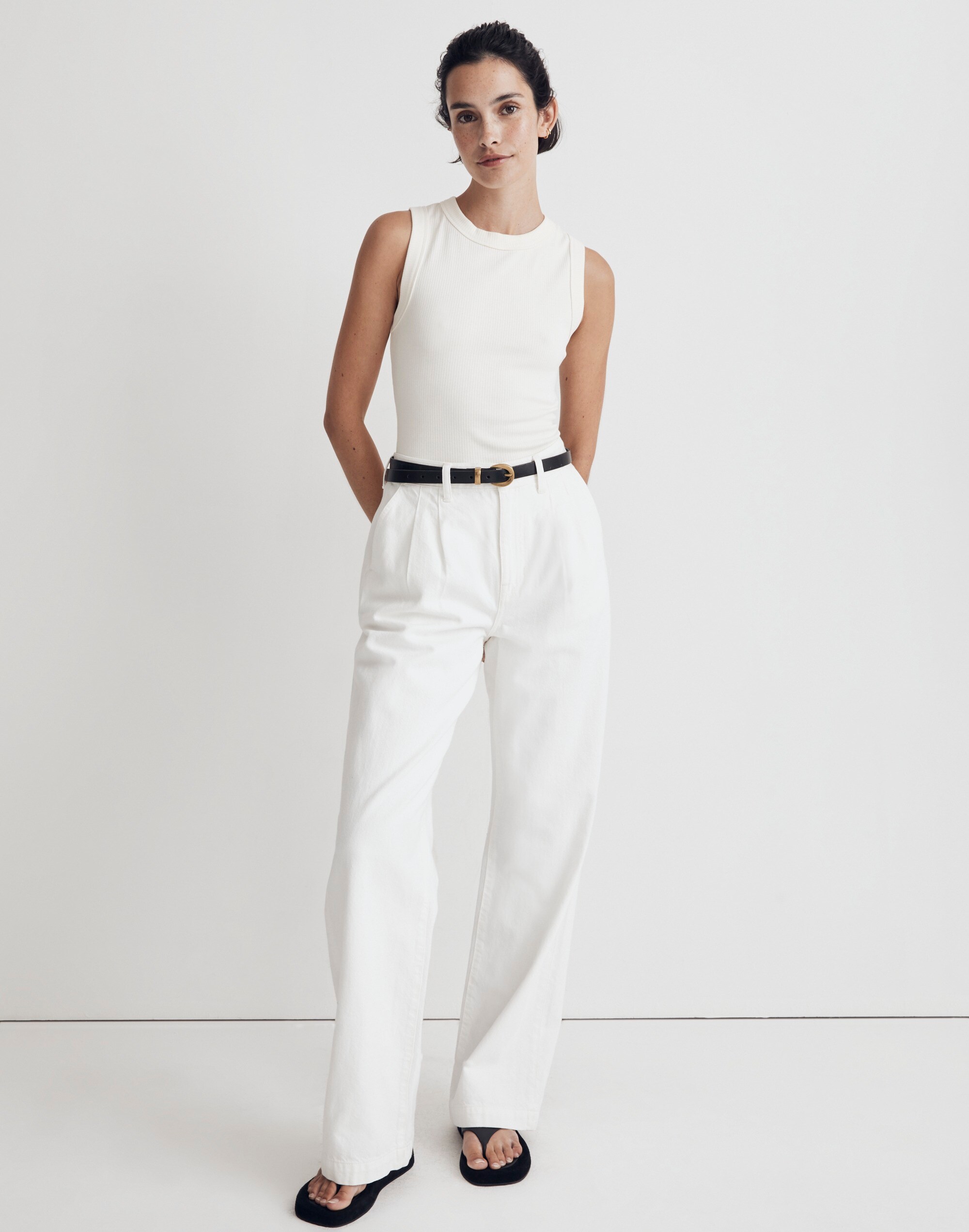 Crewneck Thong Bodysuit in Sleekhold