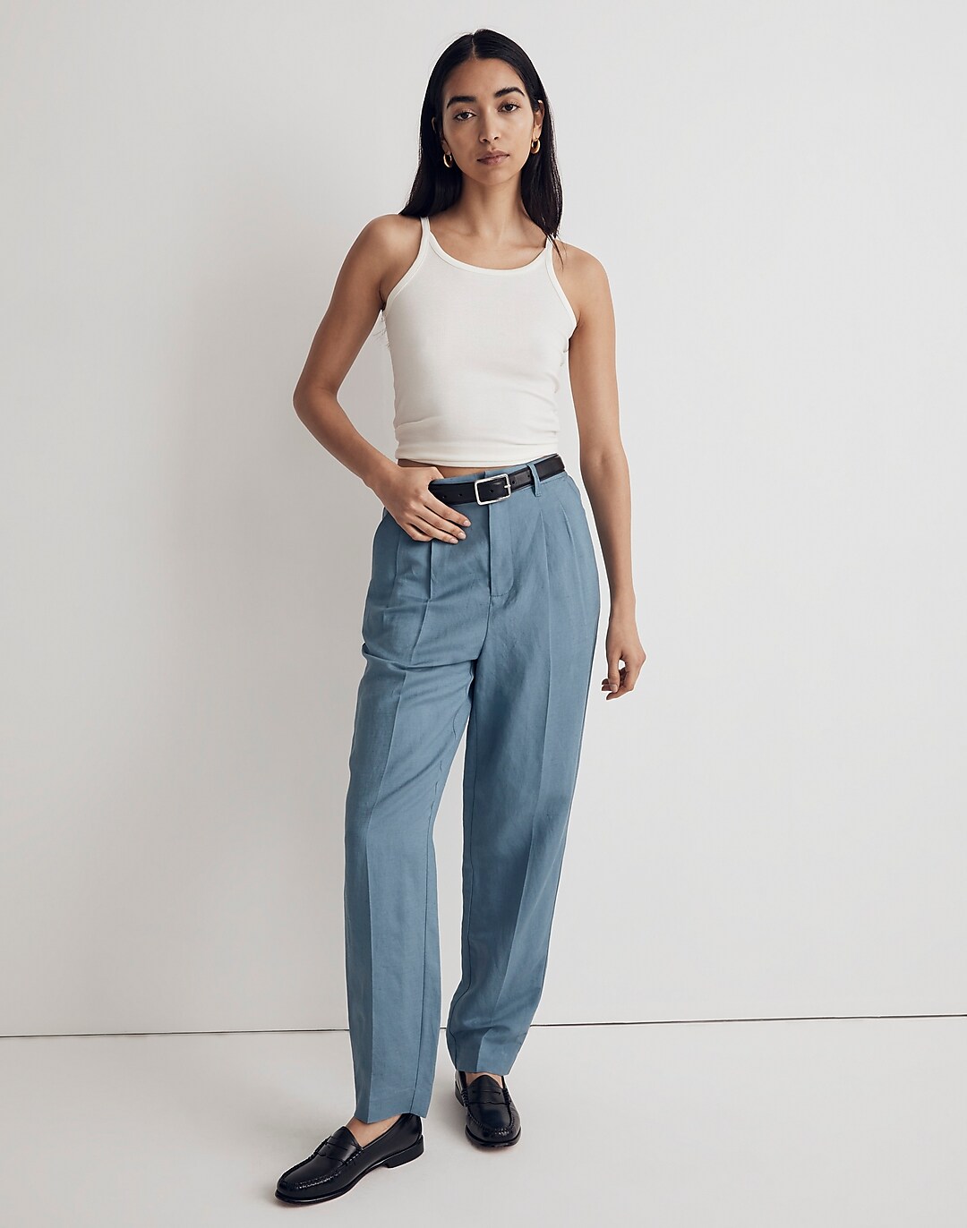 The Tailored Tapered Pant in Linen-Blend