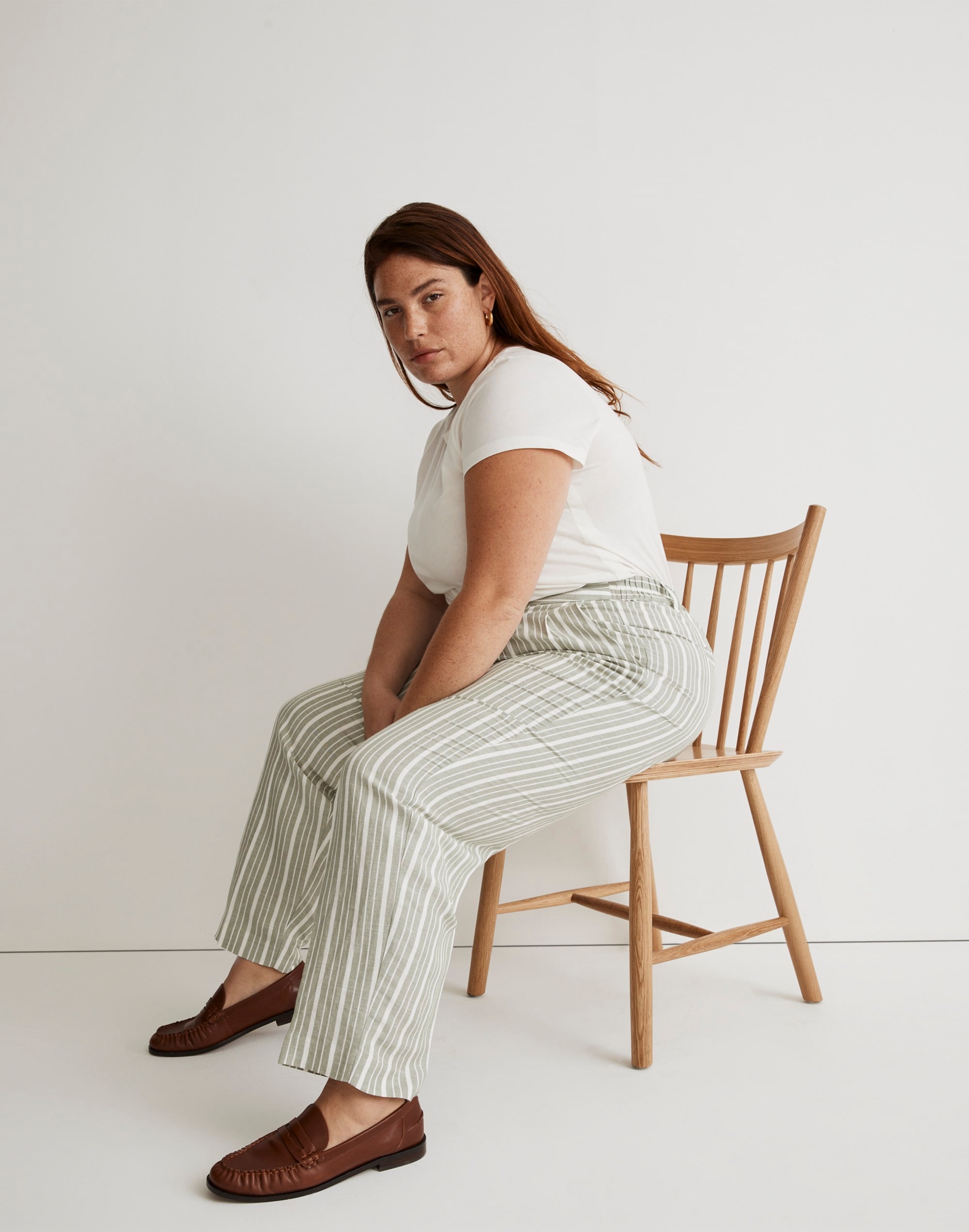 the plus tailored tapered pant in striped linen-blend