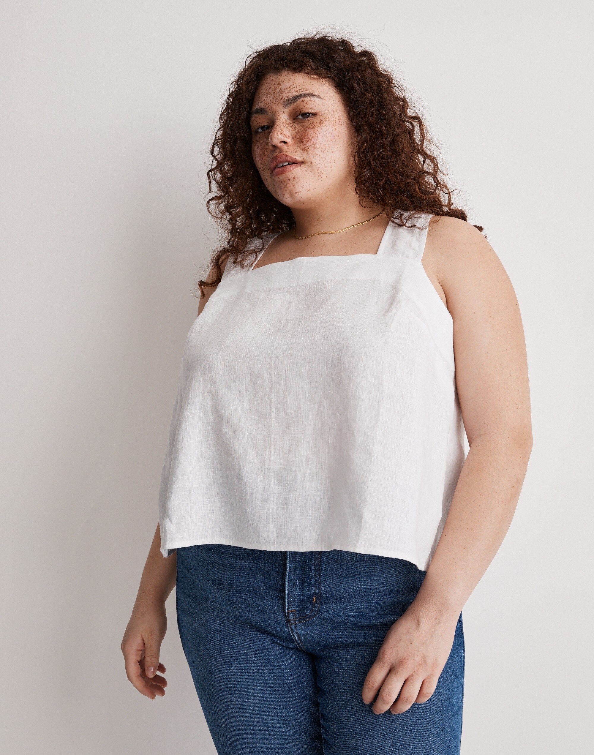 Plus 100% Linen Cross-Back Sleeveless Top