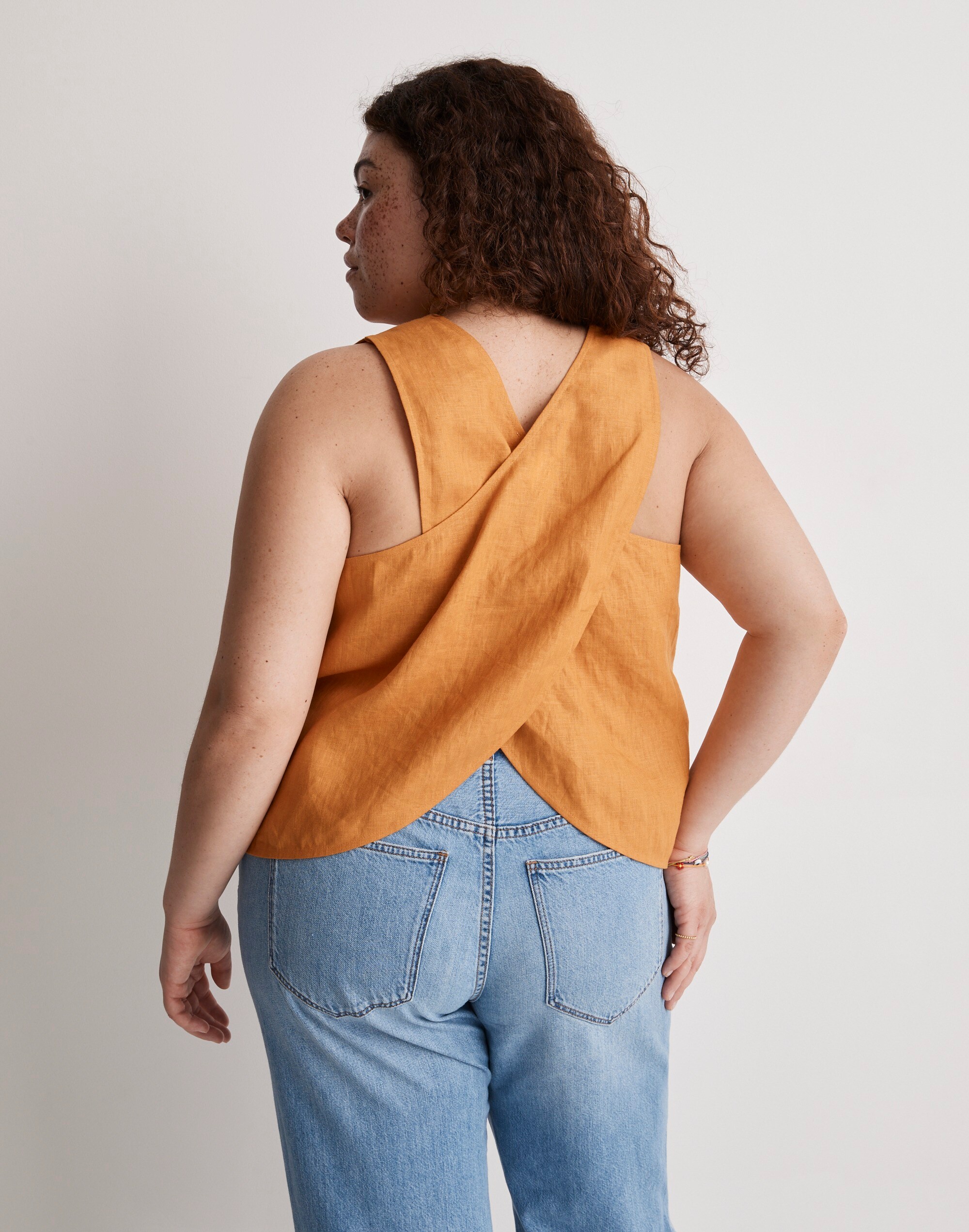 Plus 100% Linen Cross-Back Sleeveless Top