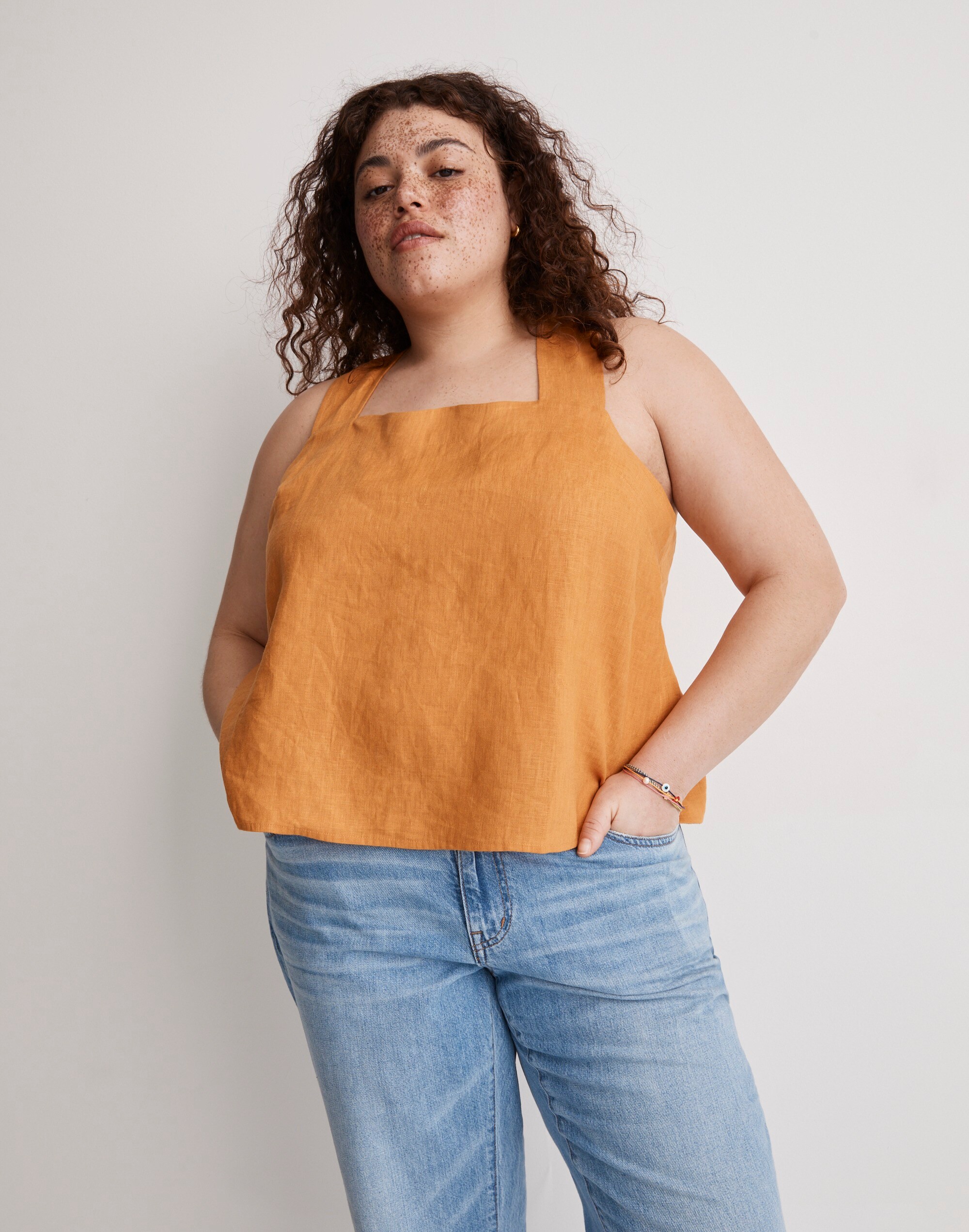 Plus 100% Linen Cross-Back Sleeveless Top