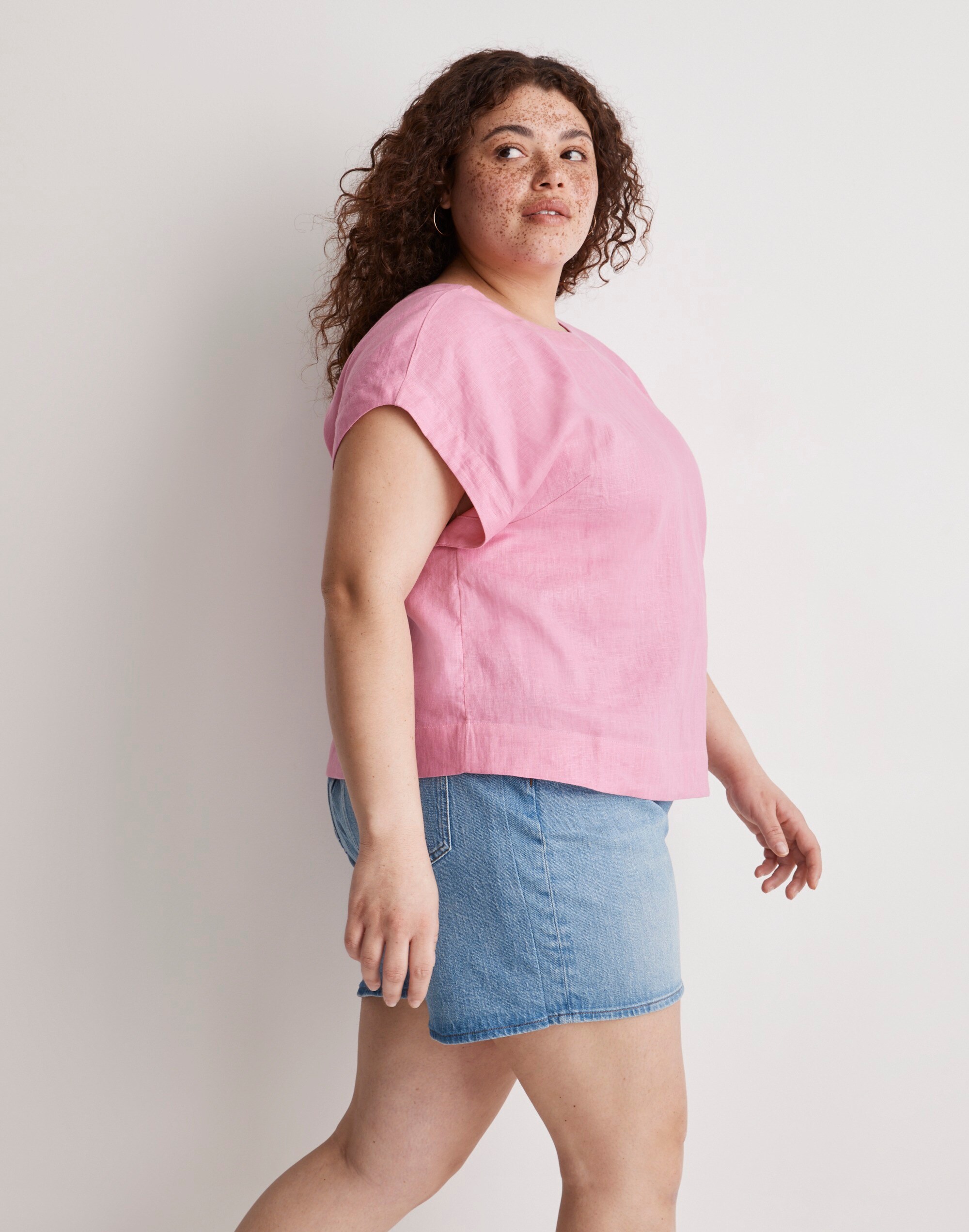 Plus 100% Linen Square-Back Crewneck Top