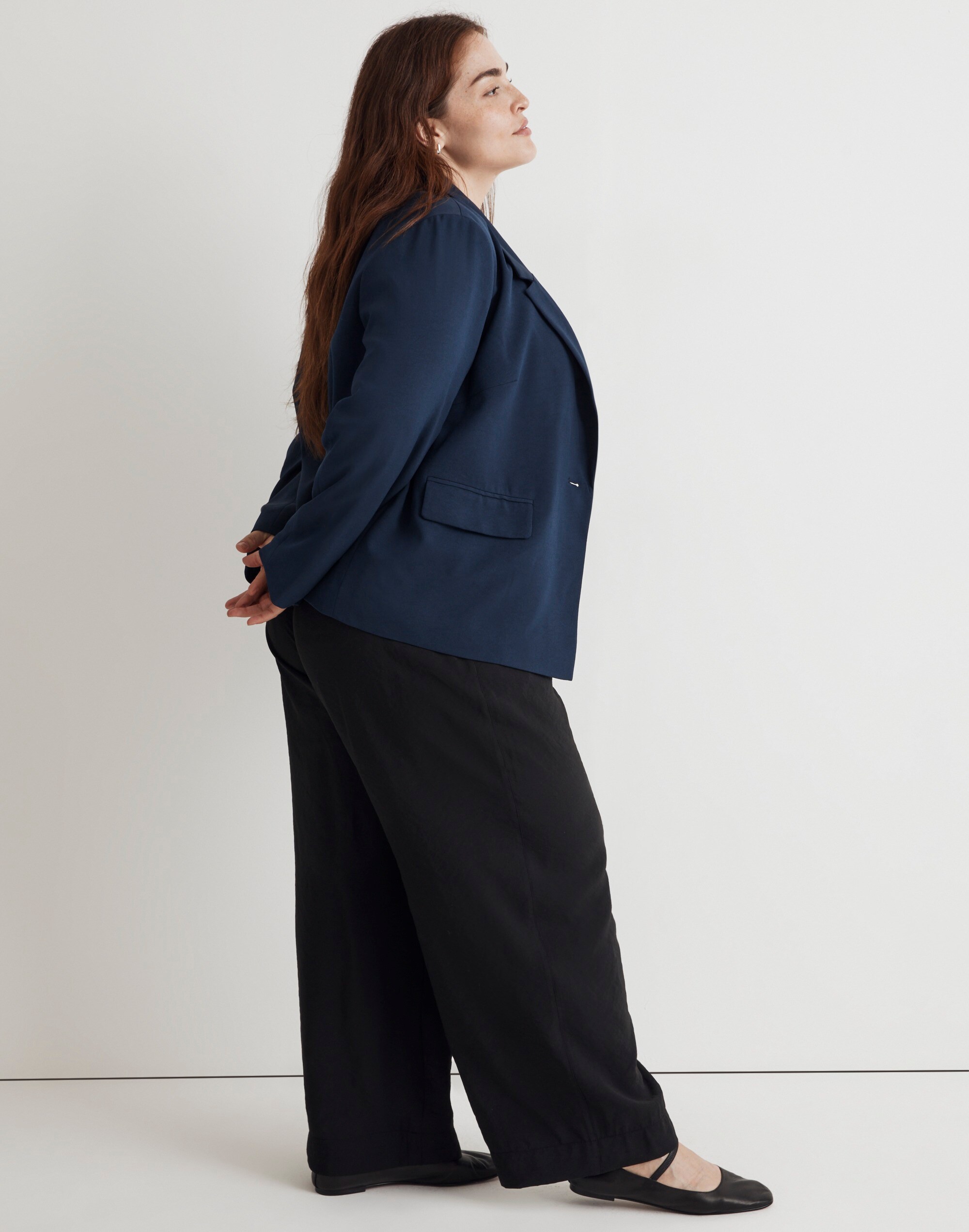 The Plus Dorset Crop Blazer in Easygoing Crepe