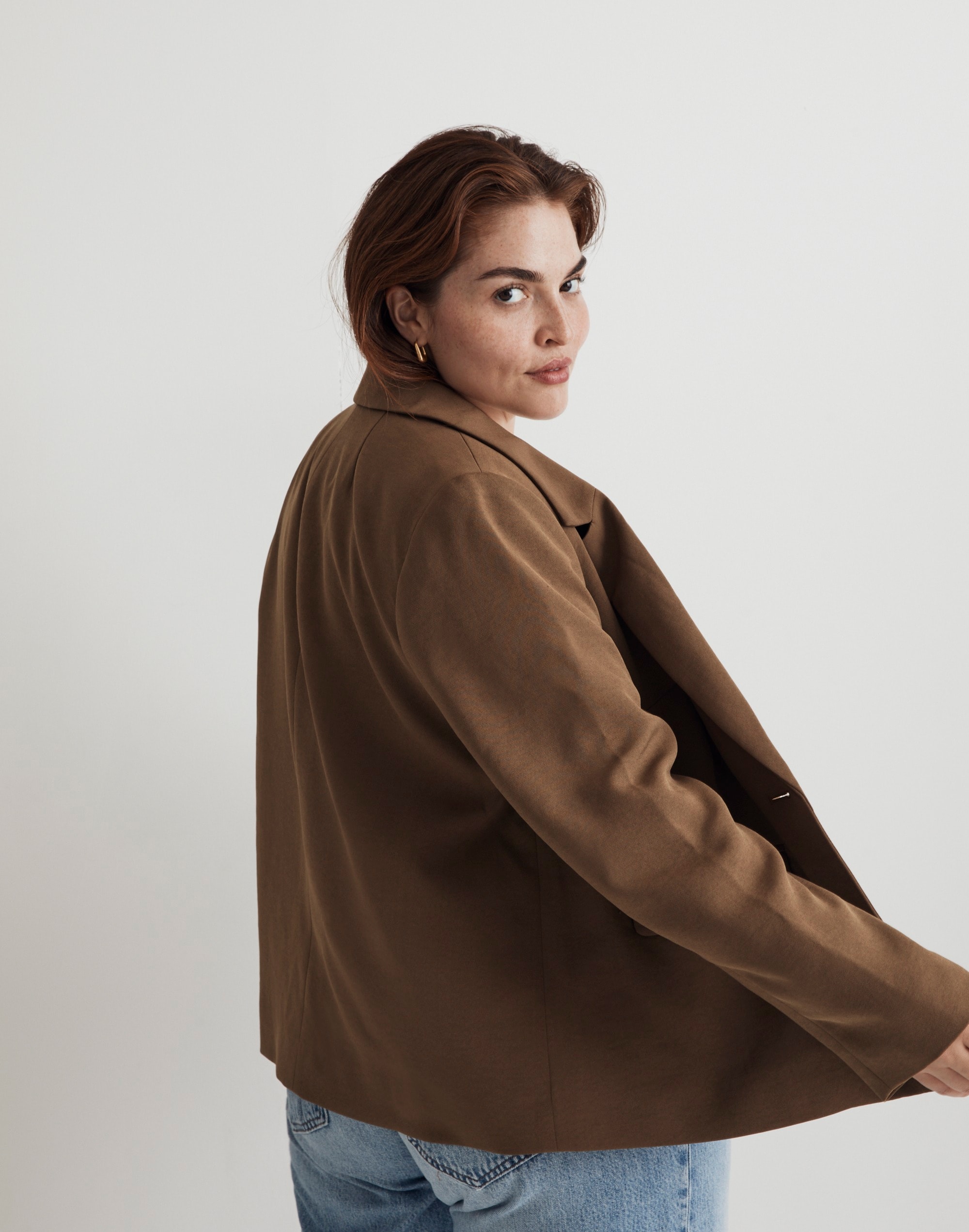 The Plus Dorset Crop Blazer in Easygoing Crepe