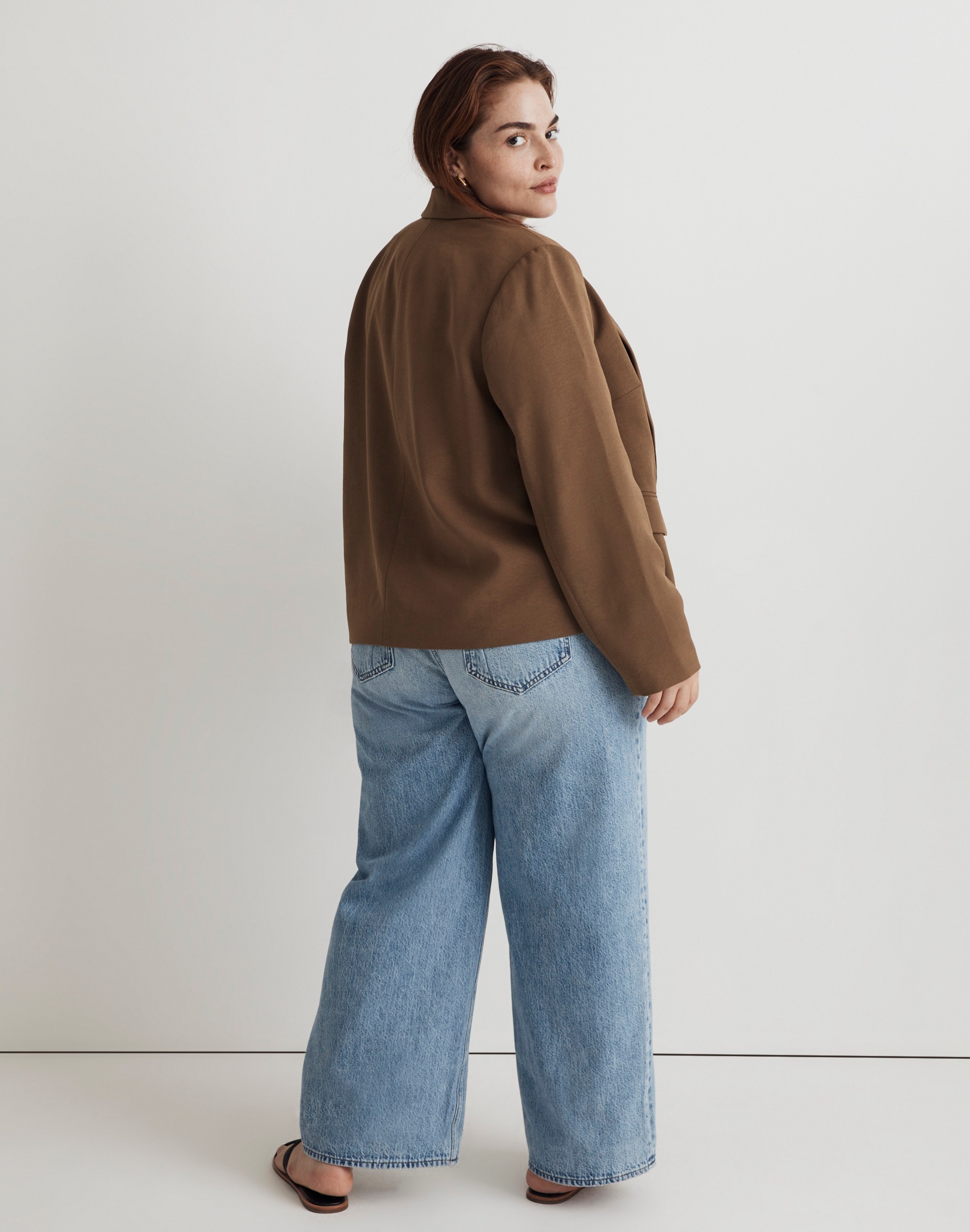 The Plus Dorset Crop Blazer in Easygoing Crepe