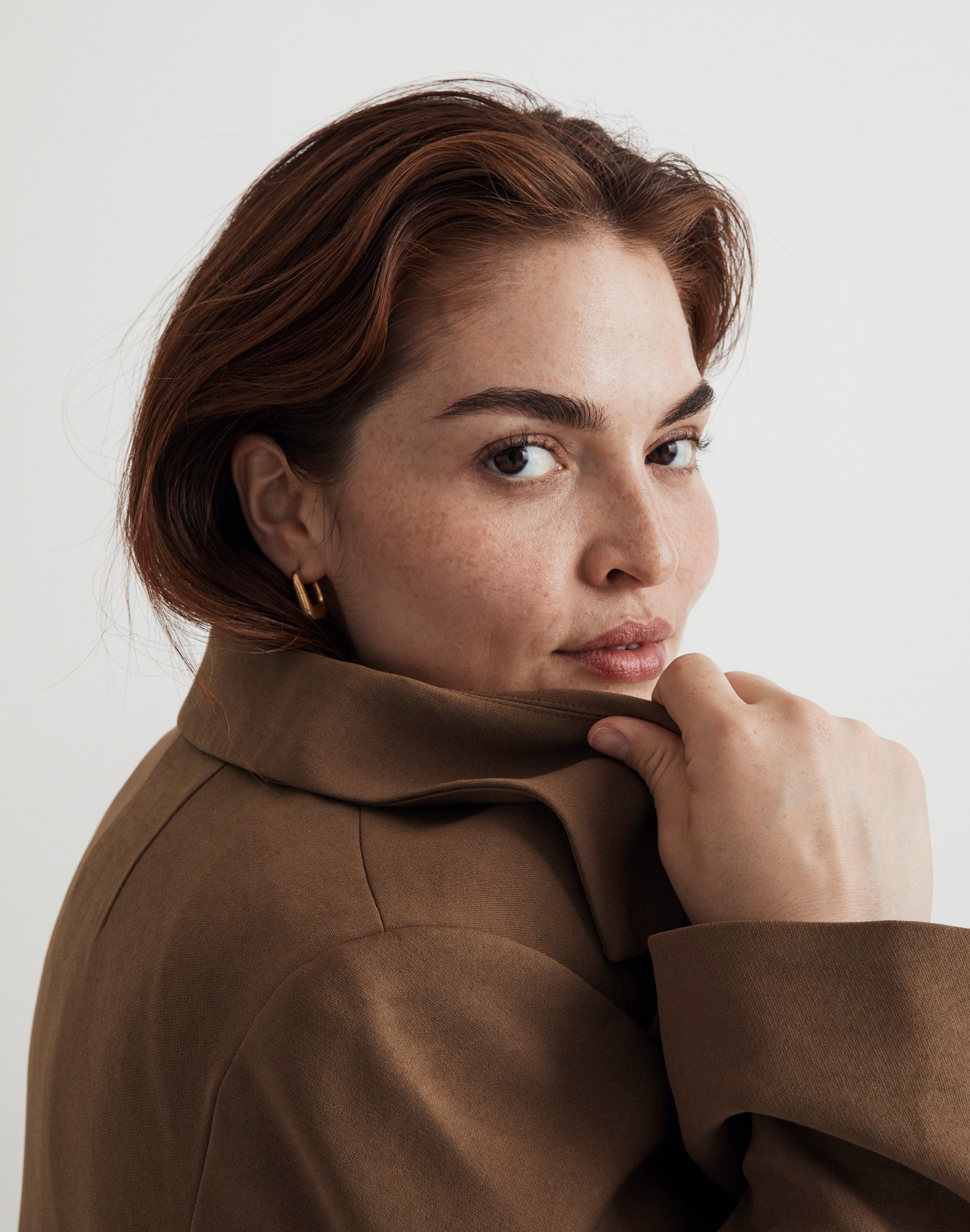 The Plus Dorset Crop Blazer in Easygoing Crepe