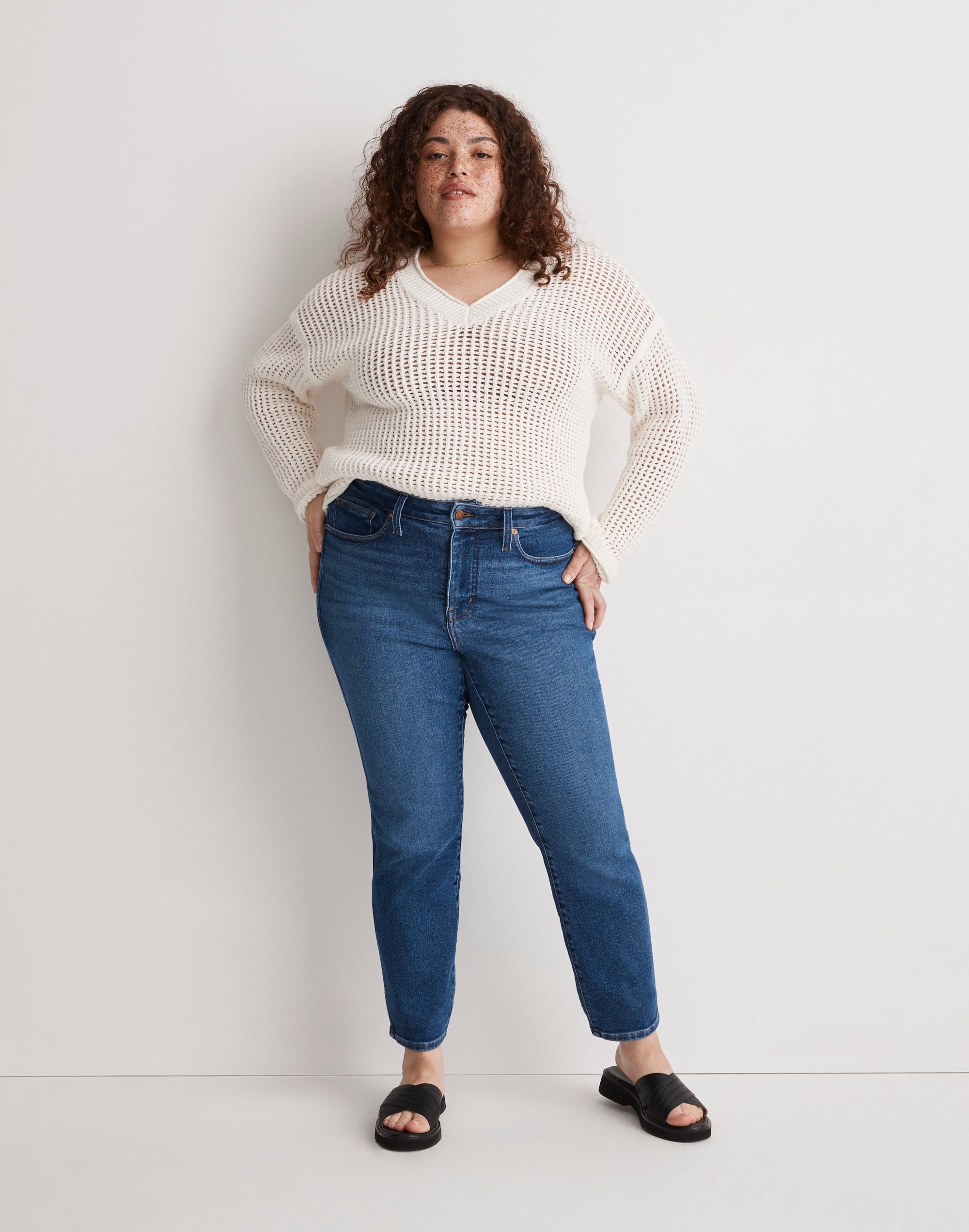 Plus Curvy High-Rise Stovepipe Jeans in Auraria Wash