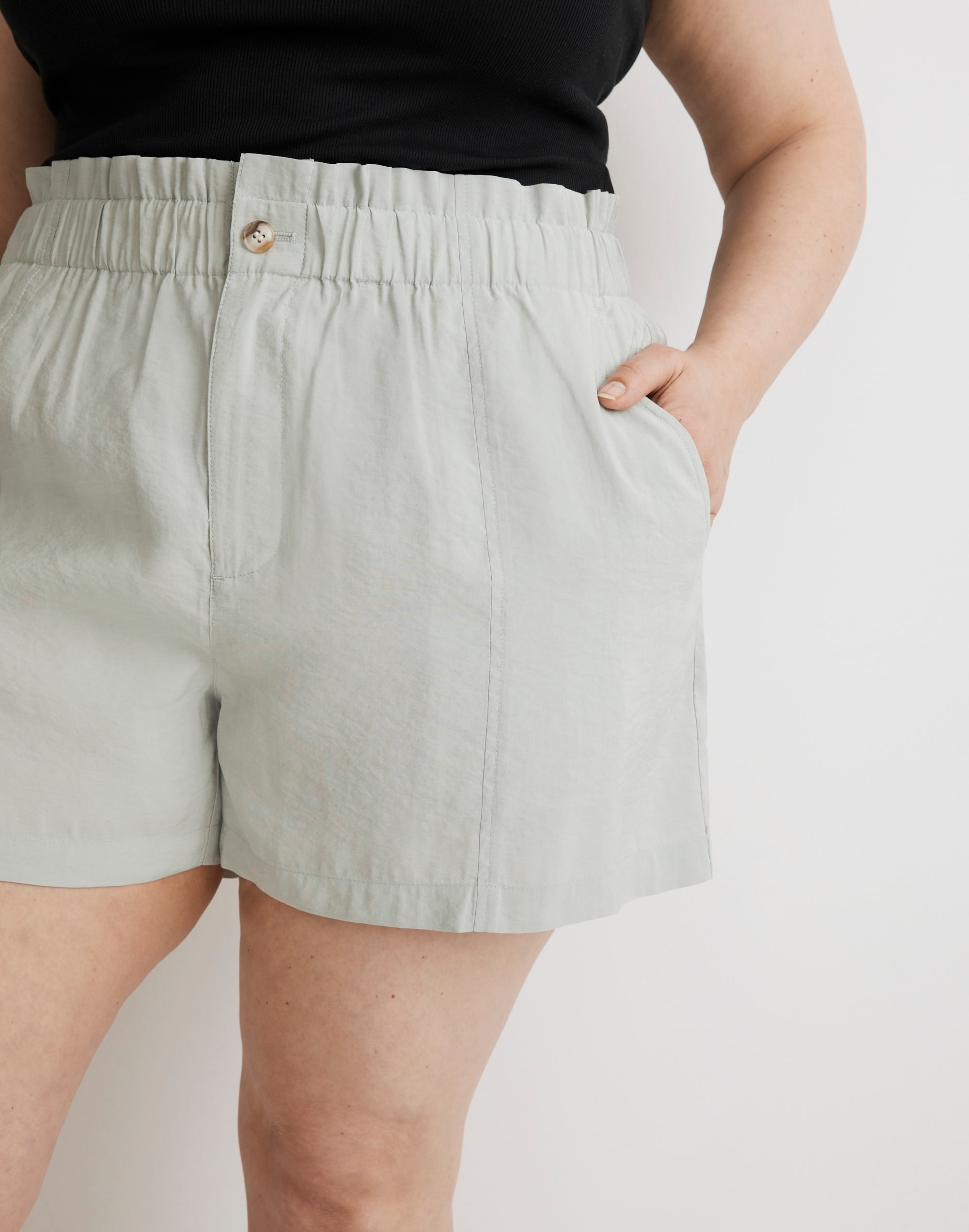 Plus Seamed Pull-On Paperbag Shorts in Softdrape