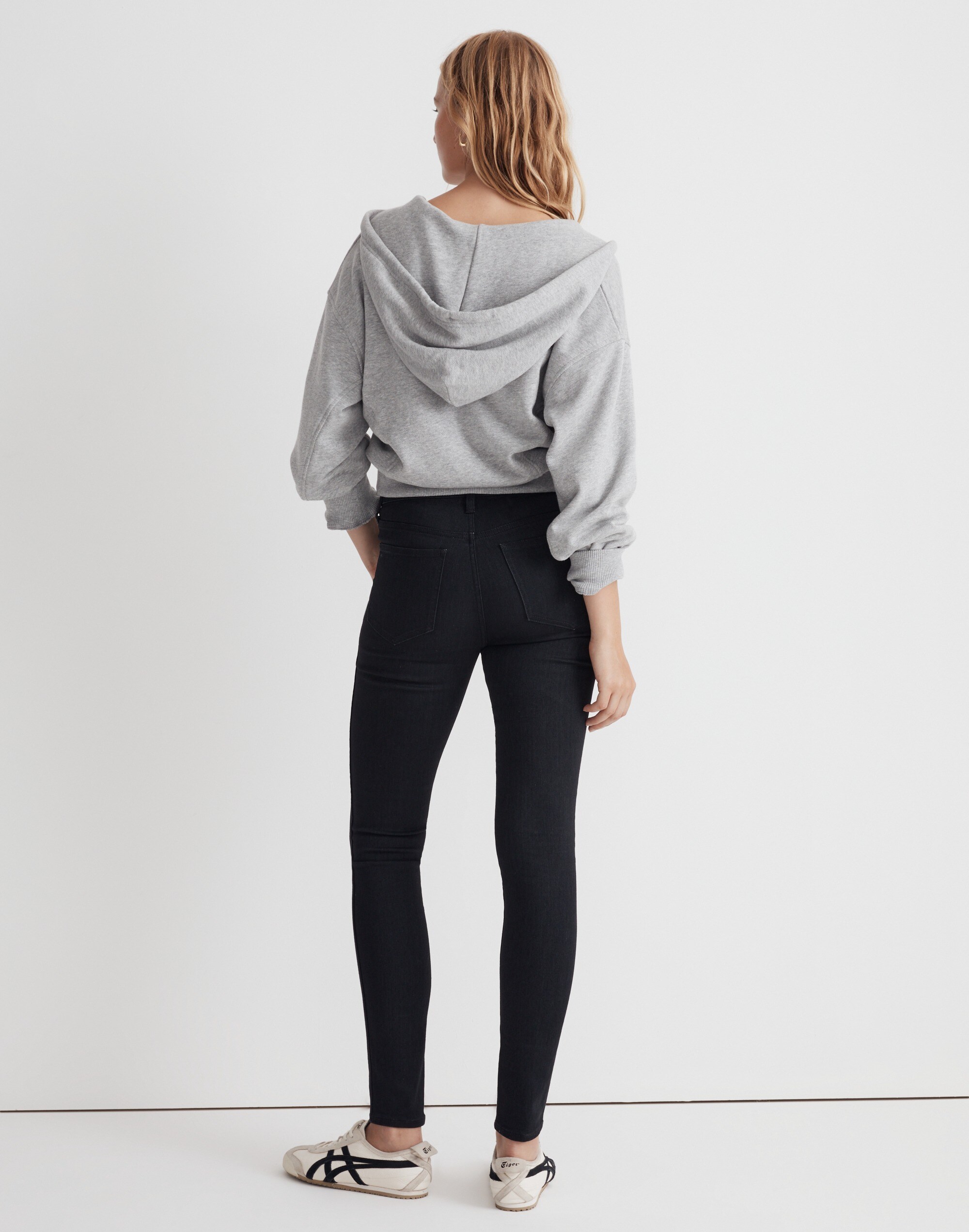 Tall 9" Mid-Rise Roadtripper Skinny Jeans in Bennett Wash