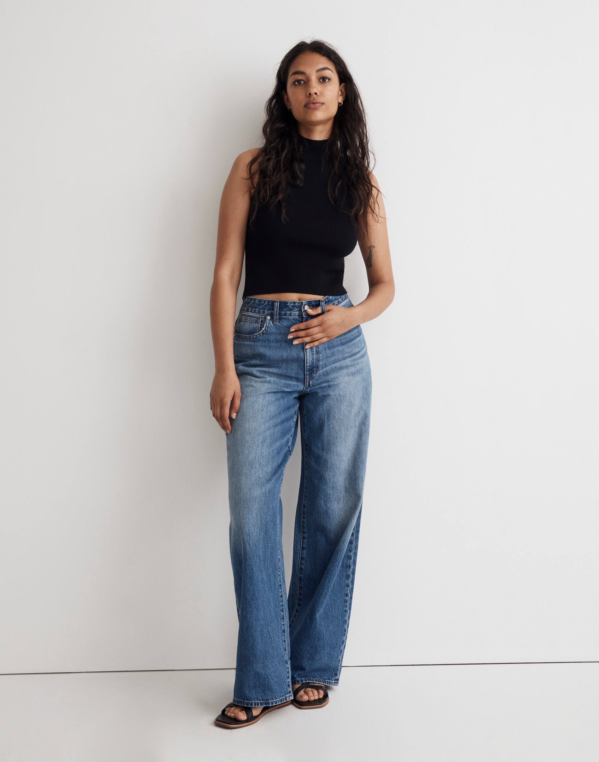 Petite Curvy Superwide-Leg Jeans in Fannin Wash