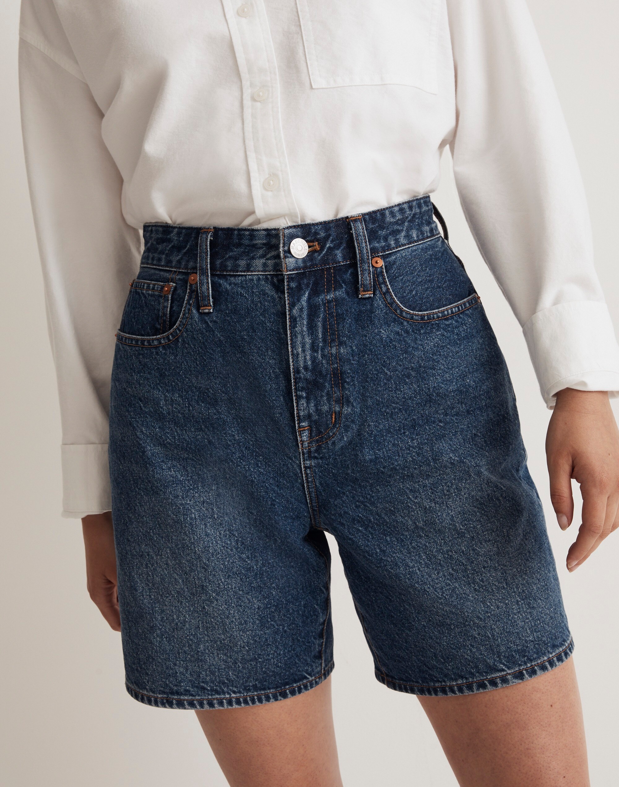 Baggy Jean Shorts in Valmont Wash