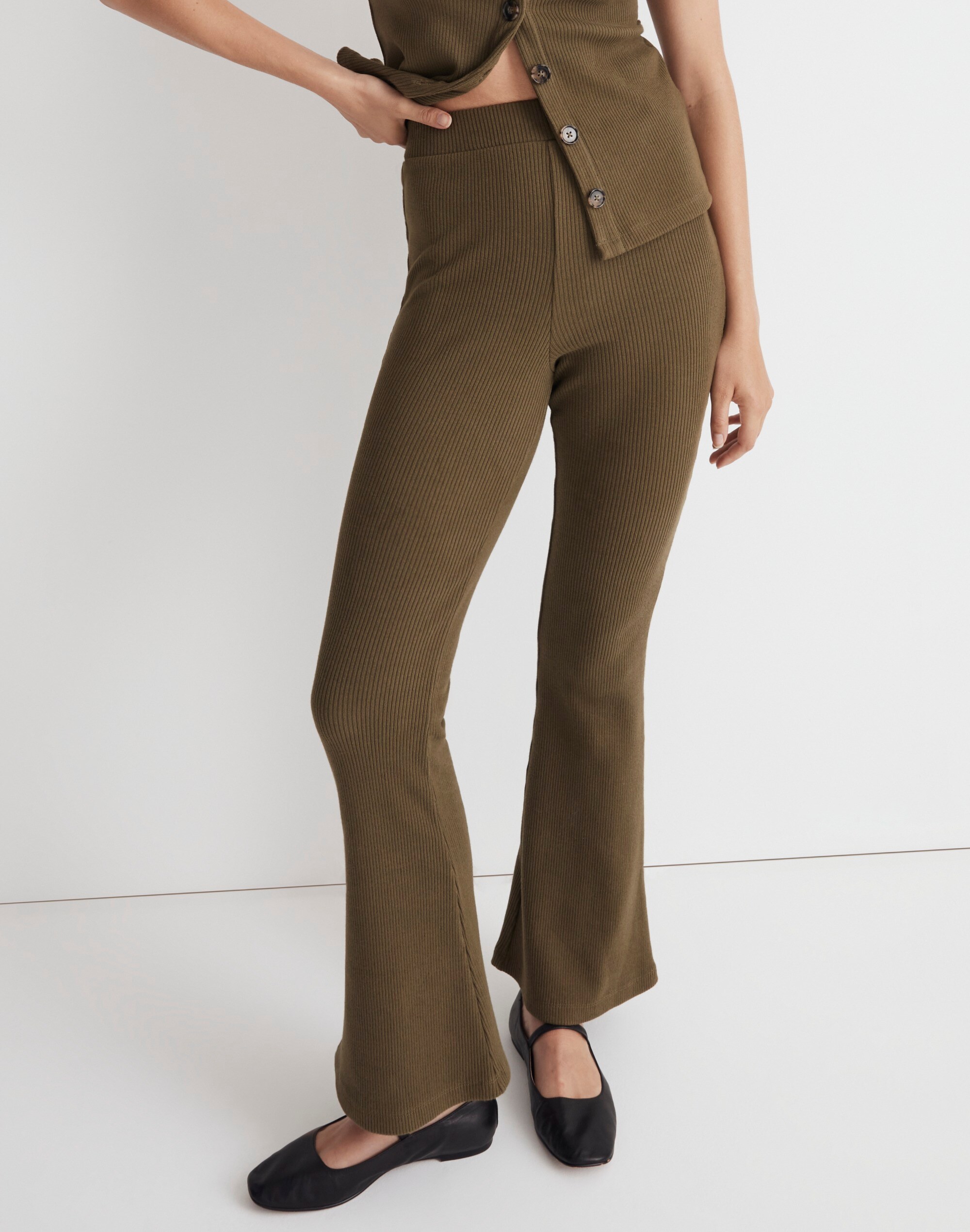 Ribbed Pull-On Flare Pants
