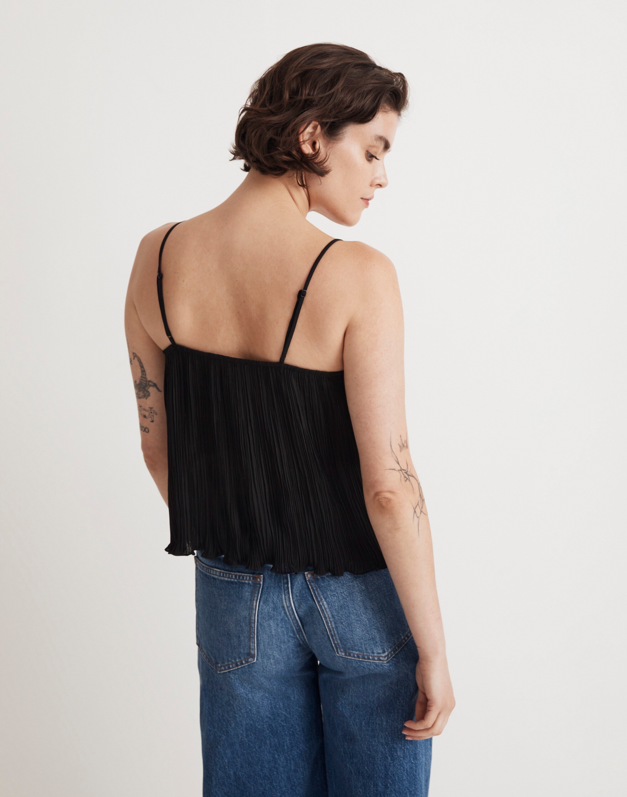 Pliss&eacute; Crop Cami Tank