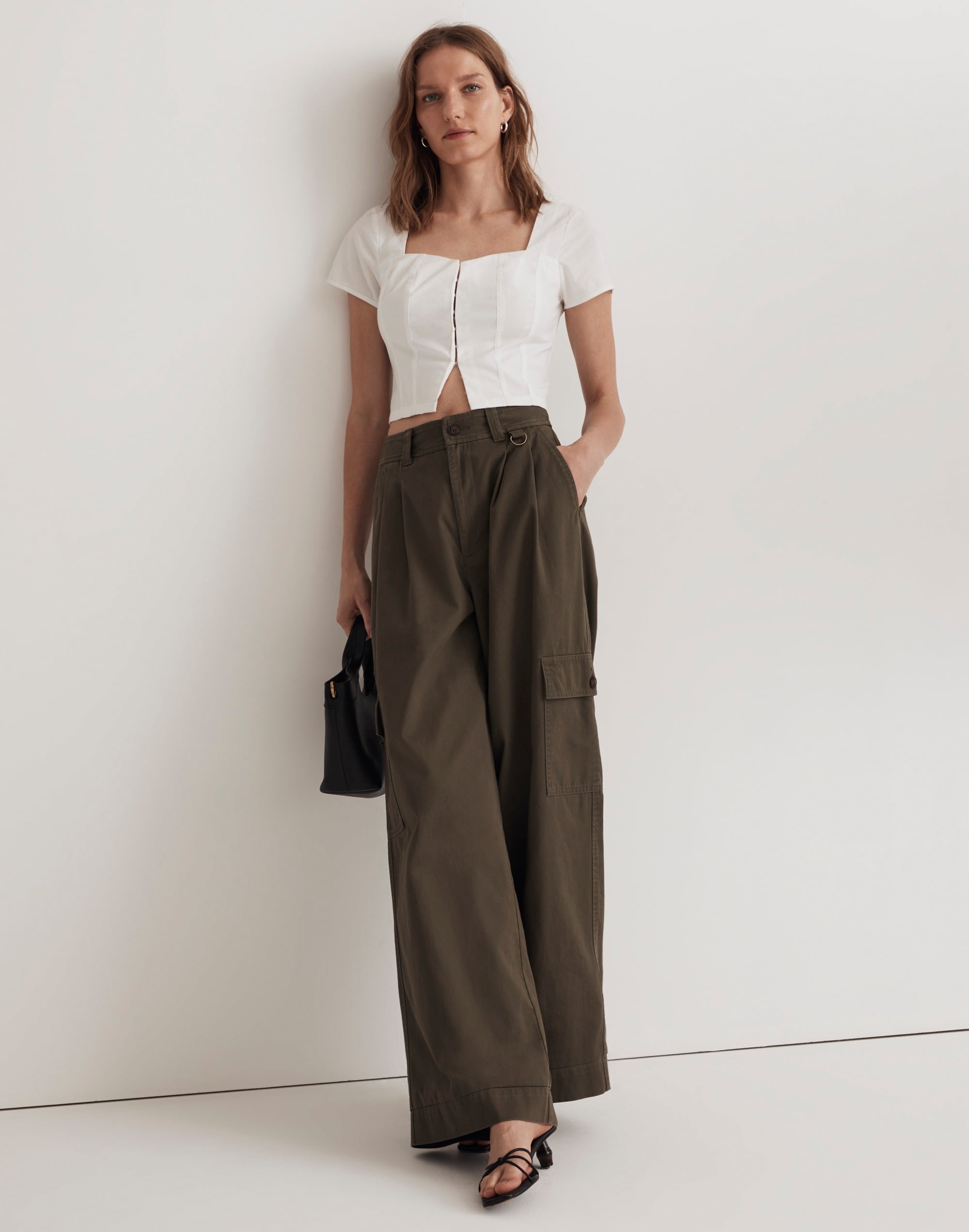 Poplin Hook-Front Top