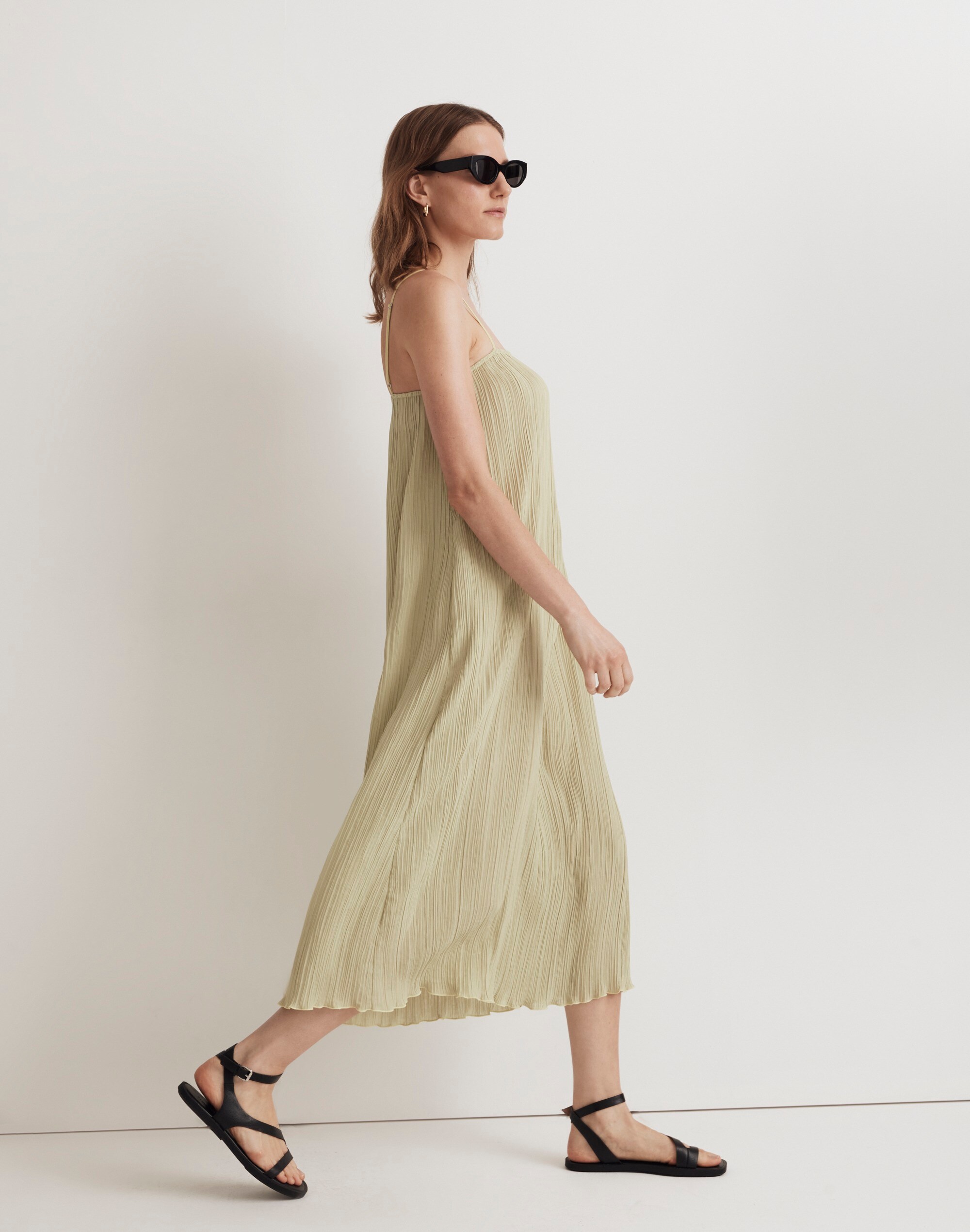 The Goldie Dress in Pliss&eacute;