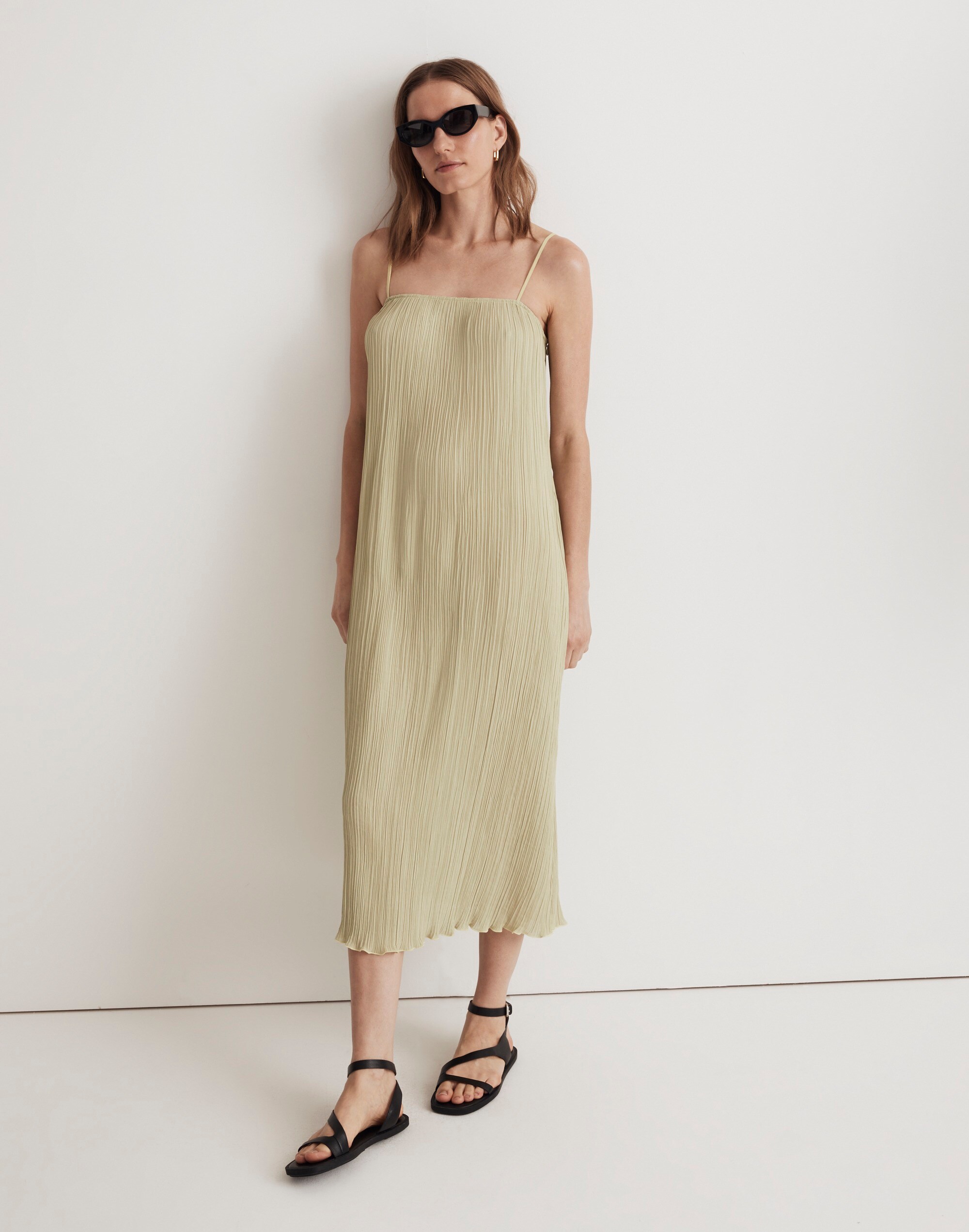 The Goldie Dress in Pliss&eacute;
