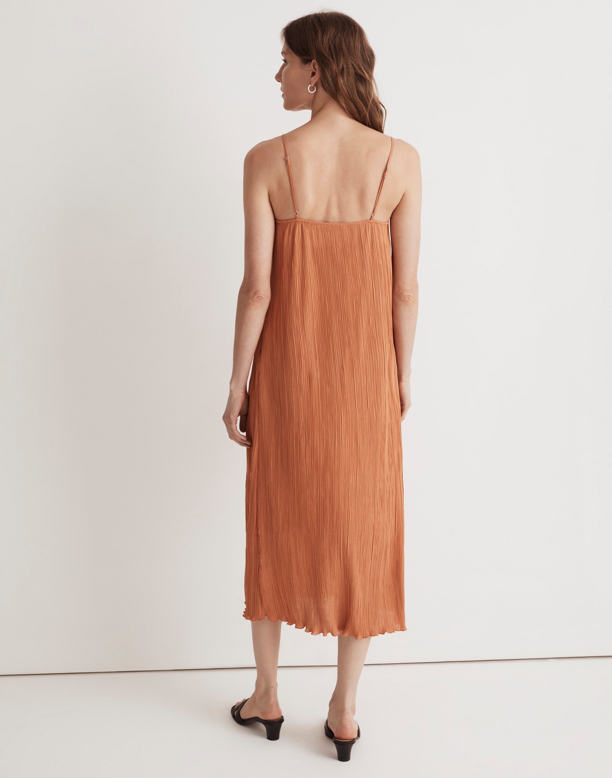 The Goldie Dress in Pliss&eacute;