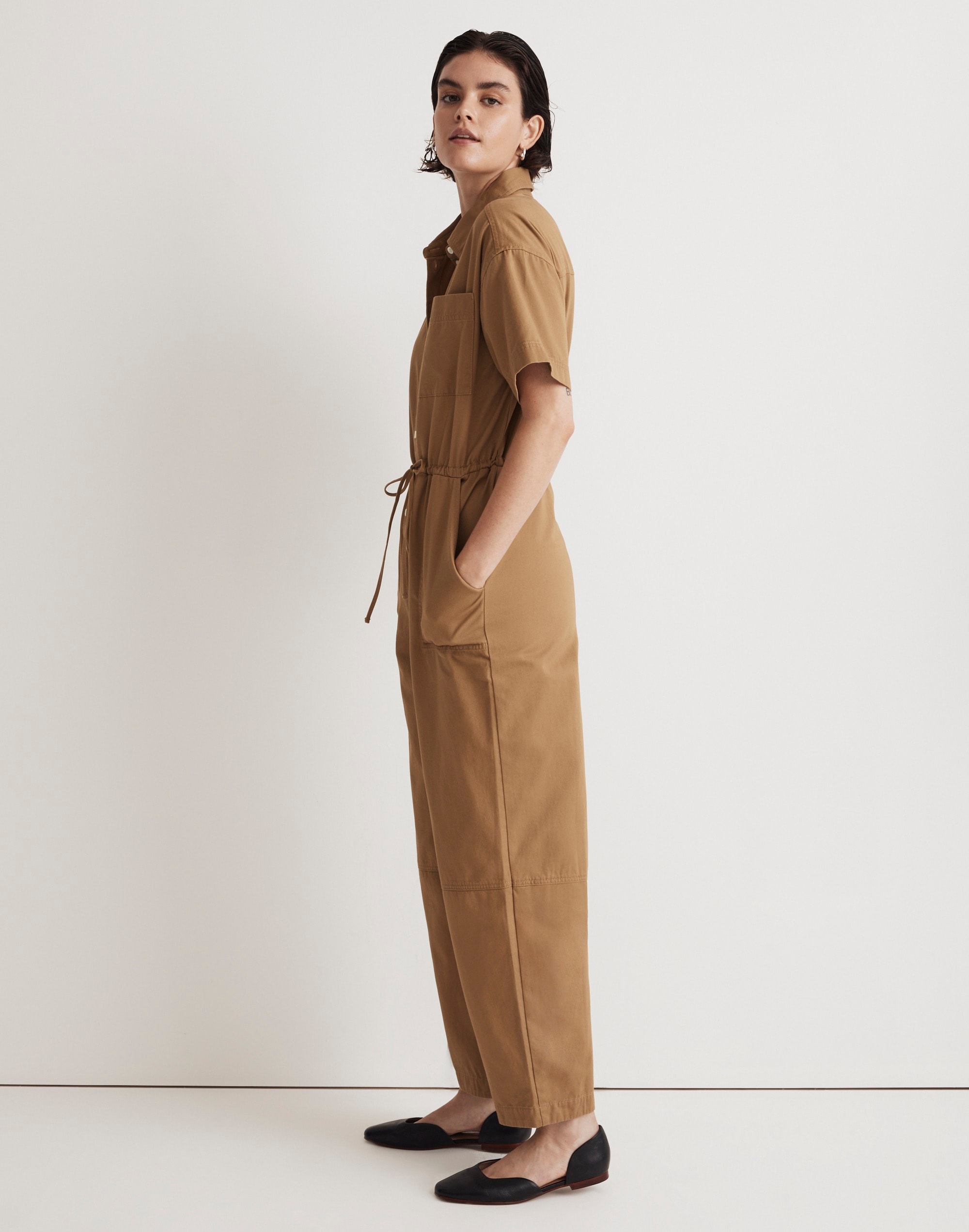 Tie-Waist Short-Sleeve Jumpsuit in (Re)generative Chino