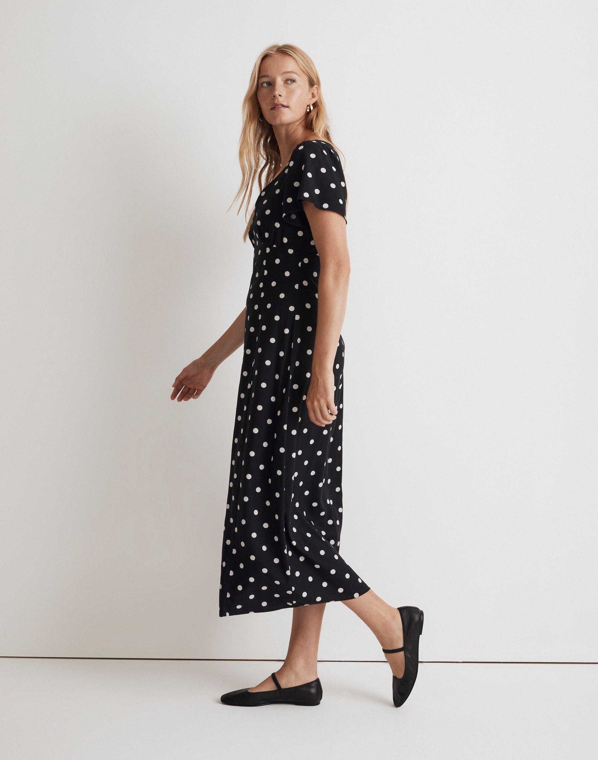 Petite Flutter-Sleeve V-Neck Midi Dress in Polka Dot