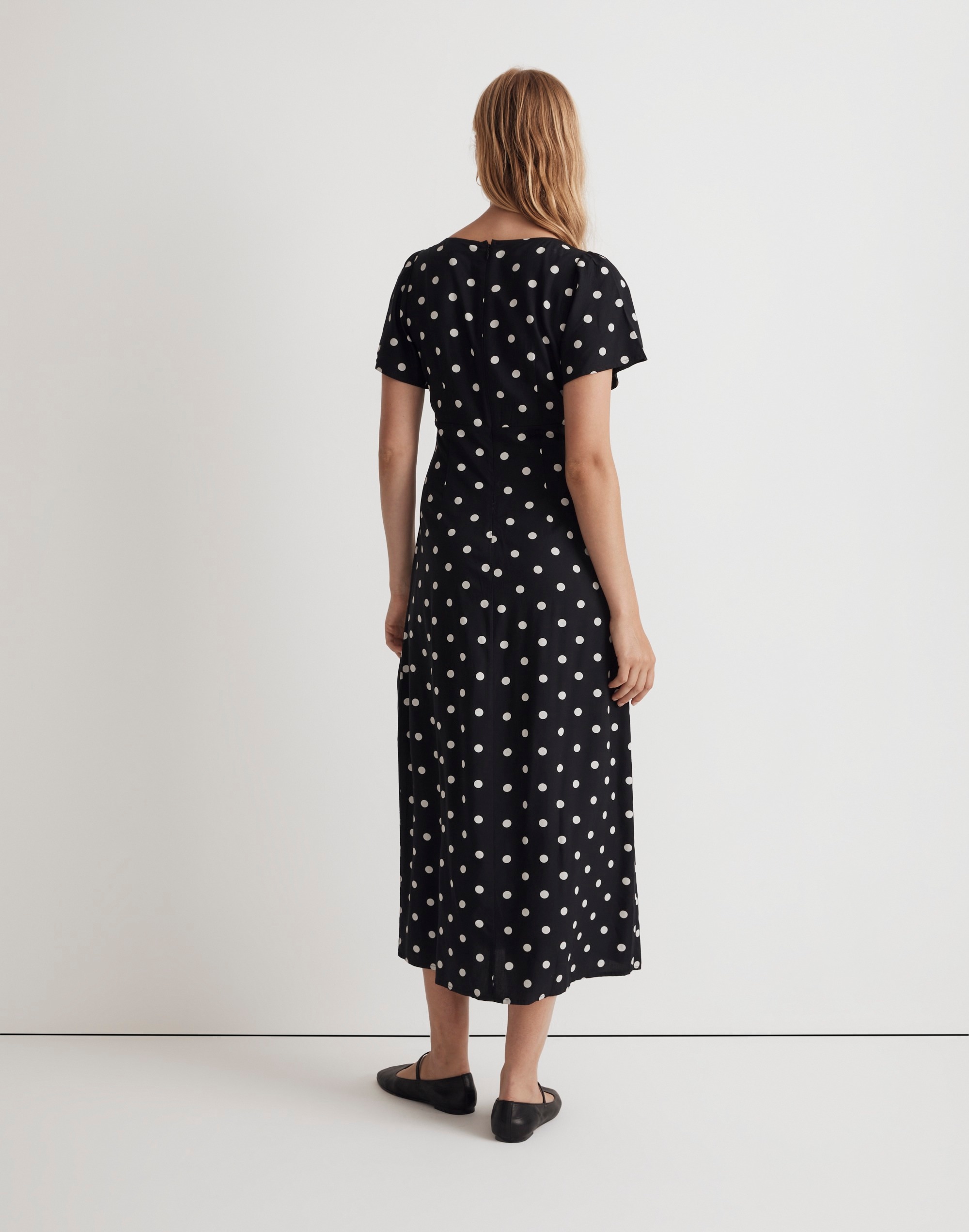 Petite Flutter-Sleeve V-Neck Midi Dress in Polka Dot