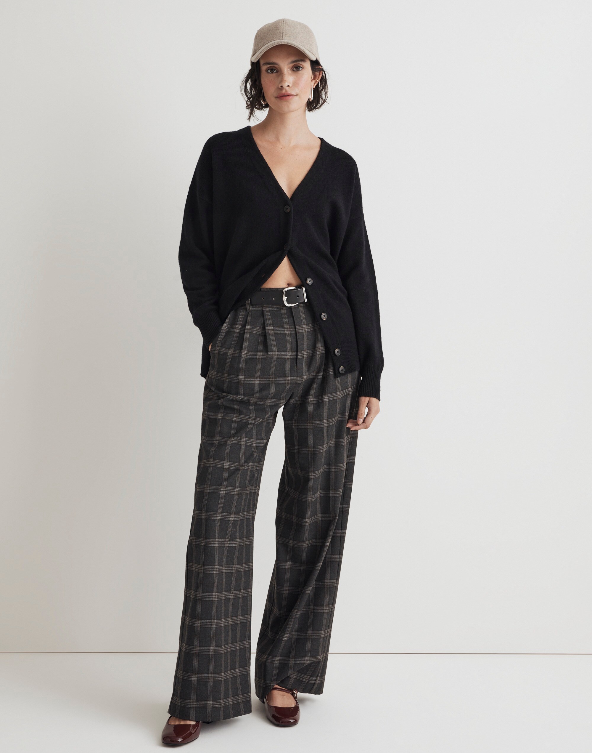 V-Neck Relaxed Cardigan