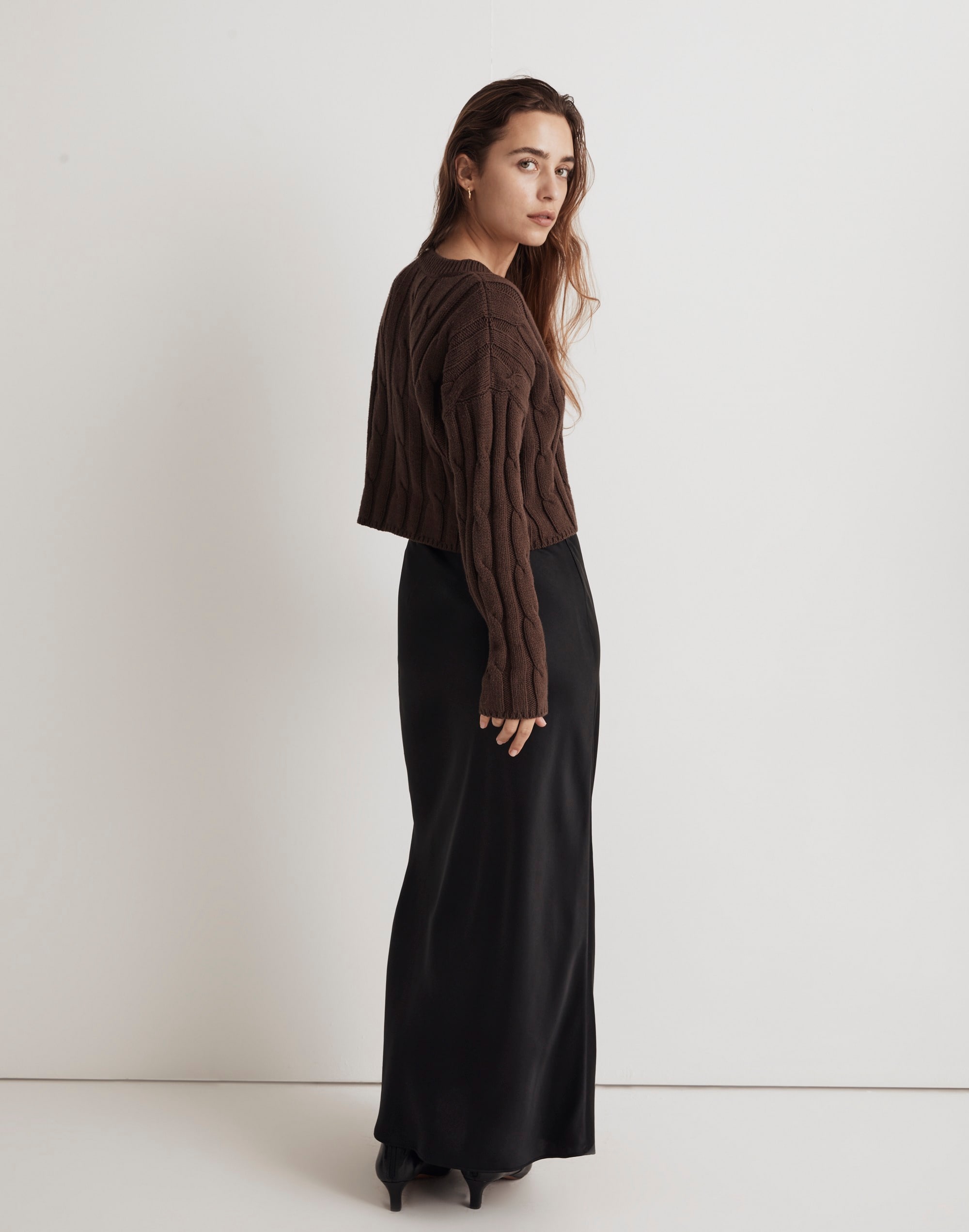 Cable-Knit V-Neck Crop Sweater