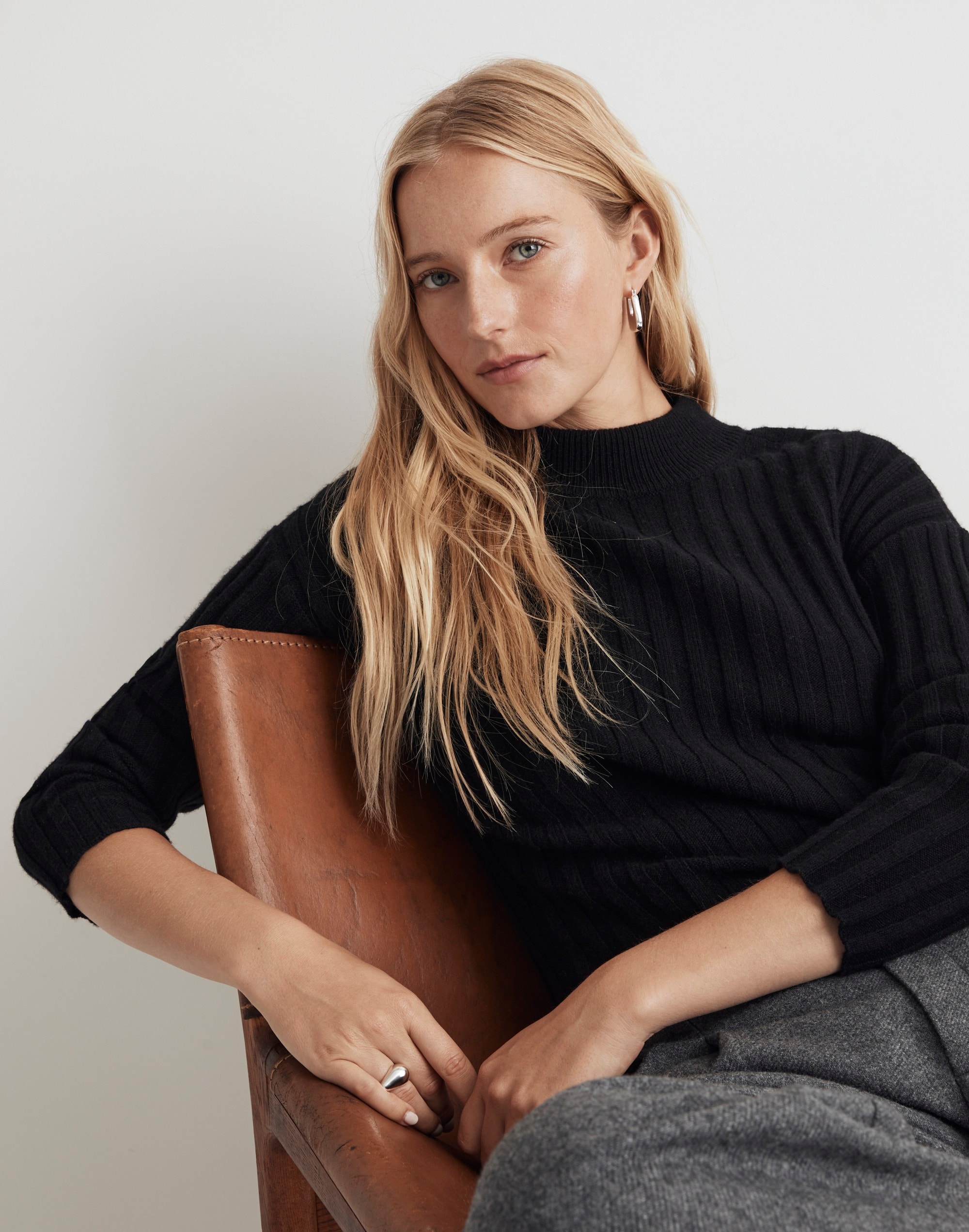mockneck crop sweater