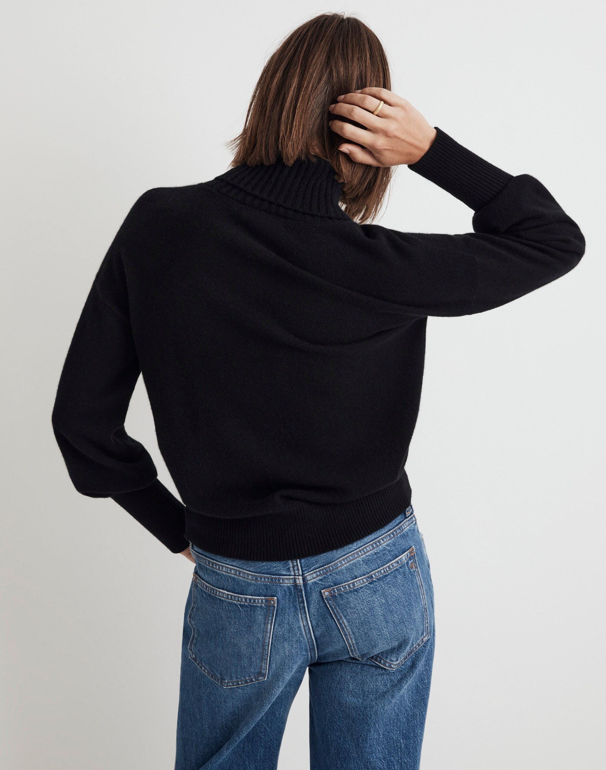 (Re)sponsible Cashmere Turtleneck Sweater