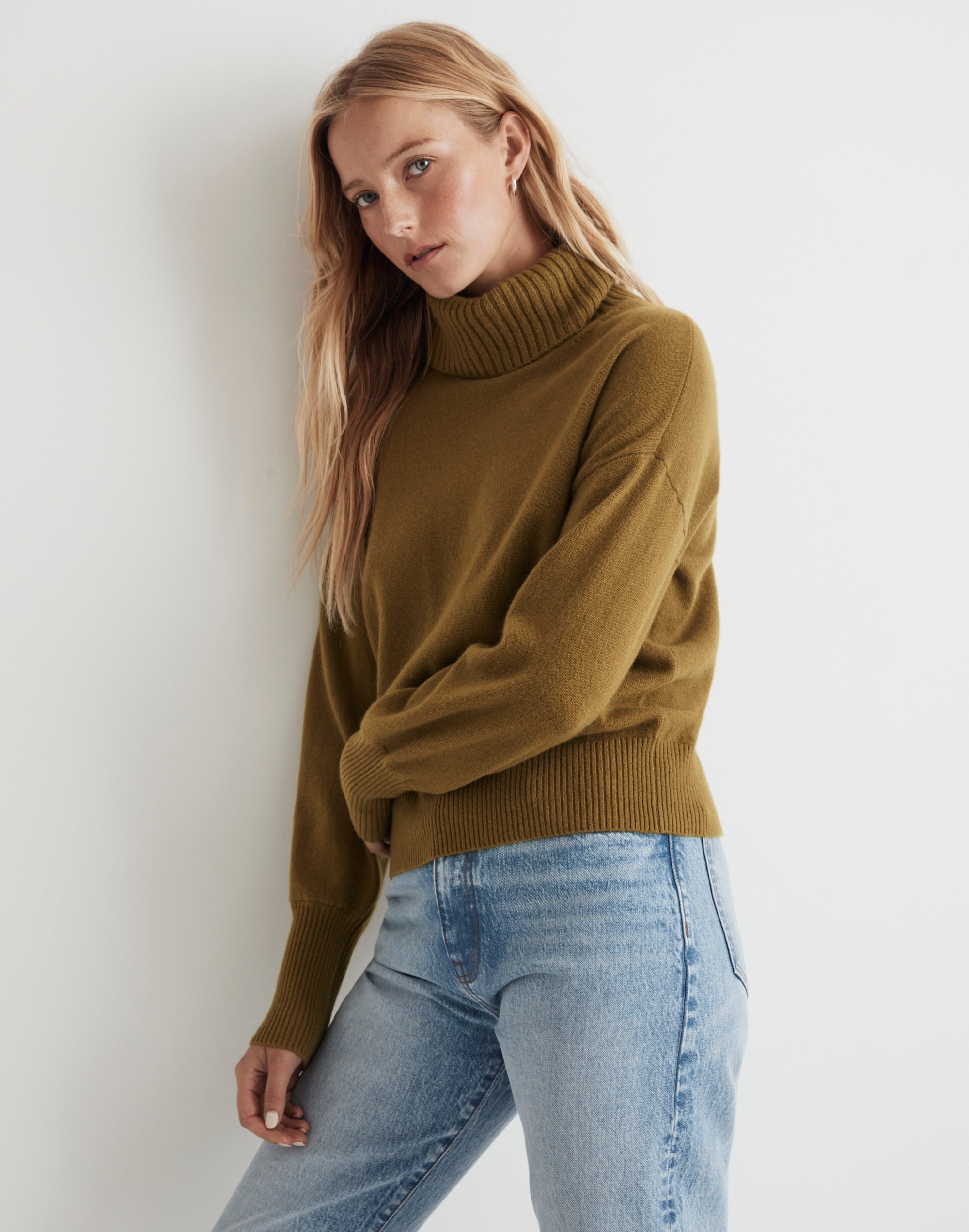 (Re)sponsible Cashmere Turtleneck Sweater