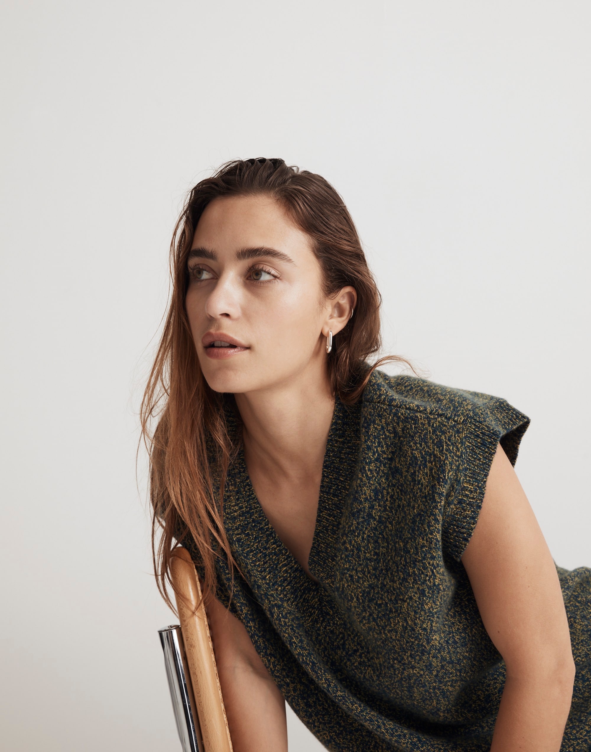 Donegal (Re)sponsible Cashmere V-Neck Sweater Vest in spruce mouline image 4