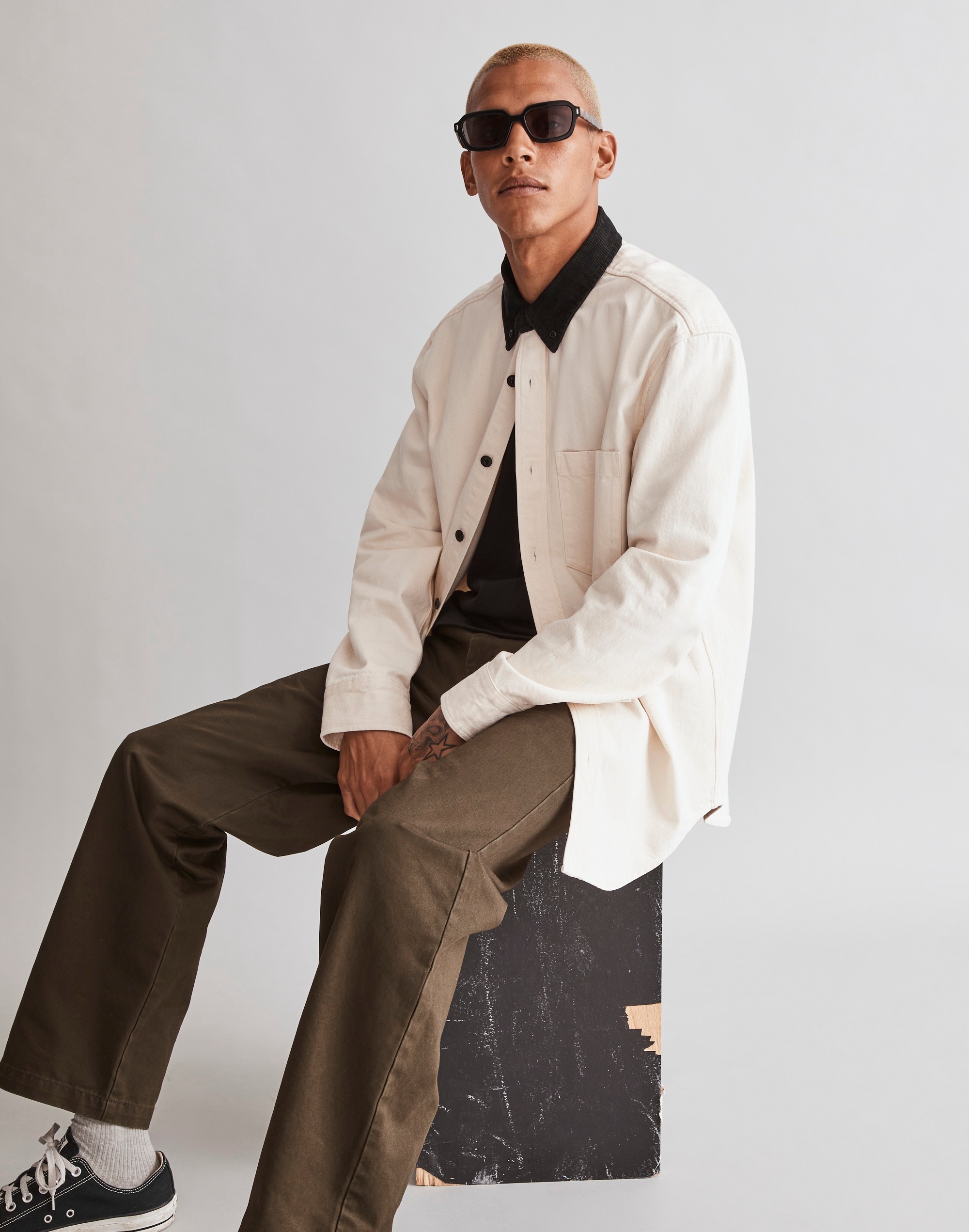 Corduroy-Collar Denim Easy Shirt in Natural Wash