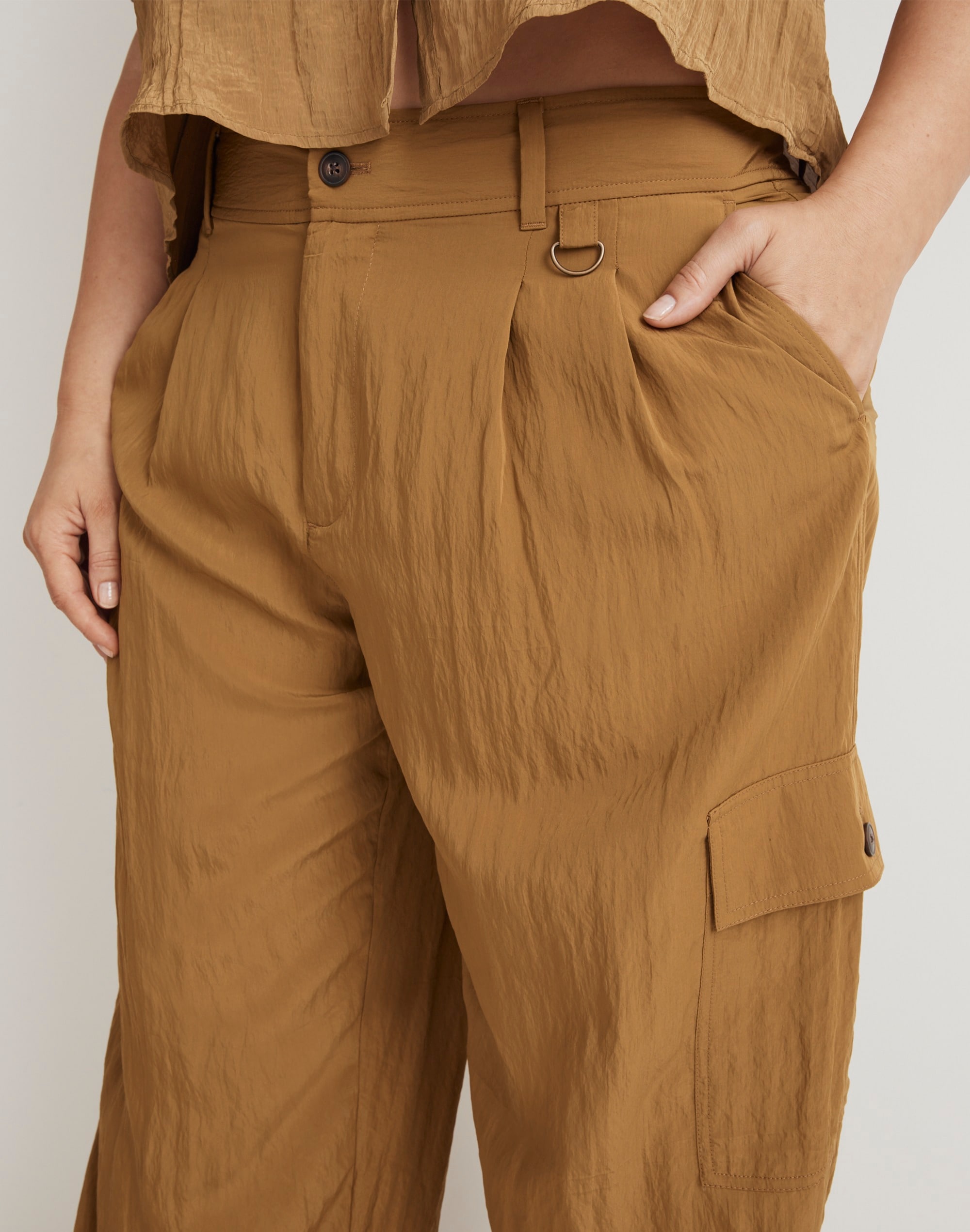 The Plus Harlow Wide-Leg Cargo Pant